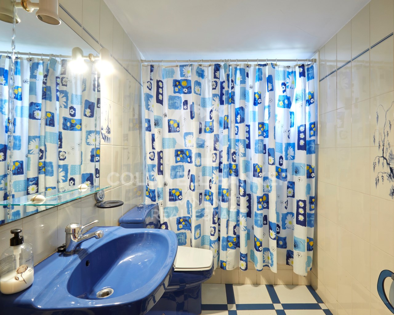 Barcelona, Catalonia, ES, 4 Bedrooms Bedrooms, ,2 BathroomsBathrooms,Residential,For Sale,1829599