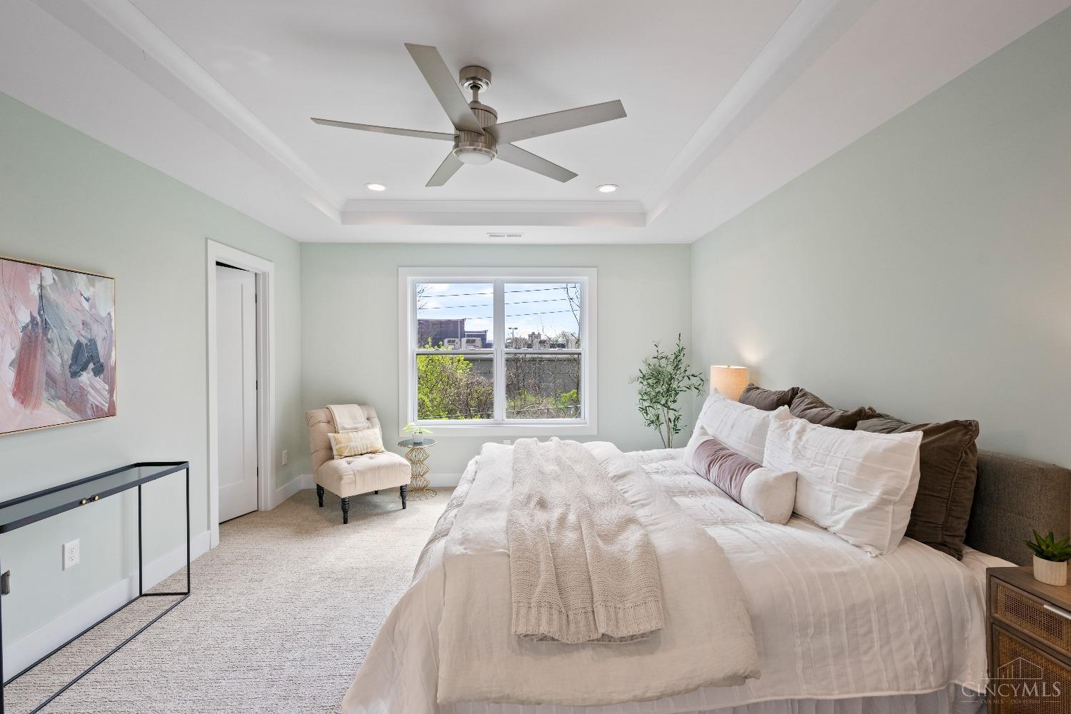 Cincinnati, Ohio, 45208, United States, 3 Bedrooms Bedrooms, ,4 BathroomsBathrooms,Residential,For Sale,1784829