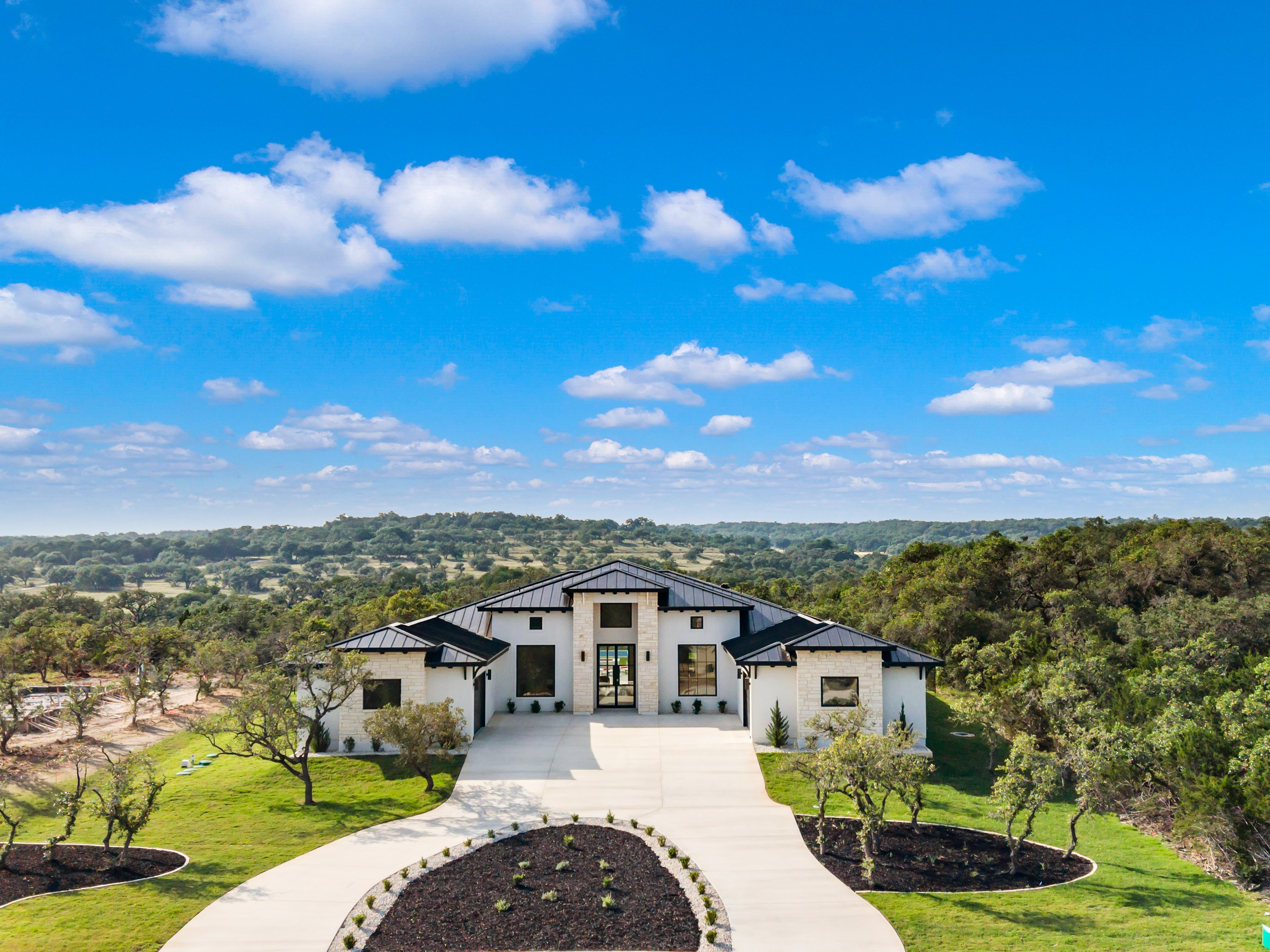  Resort-Style Living in George
