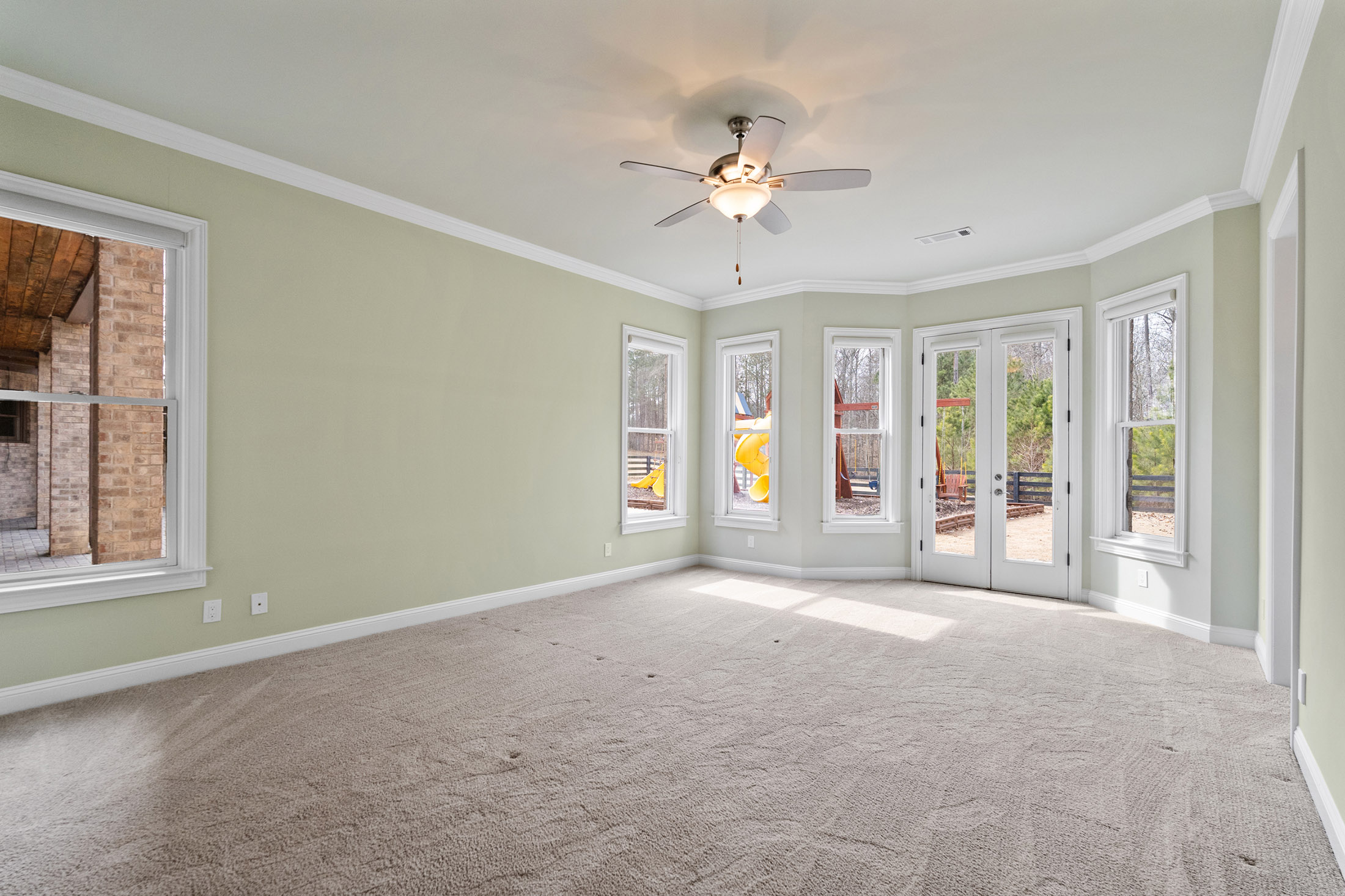  Old World Charm Meets Modern Luxury on This Milton Estate - 物件實景