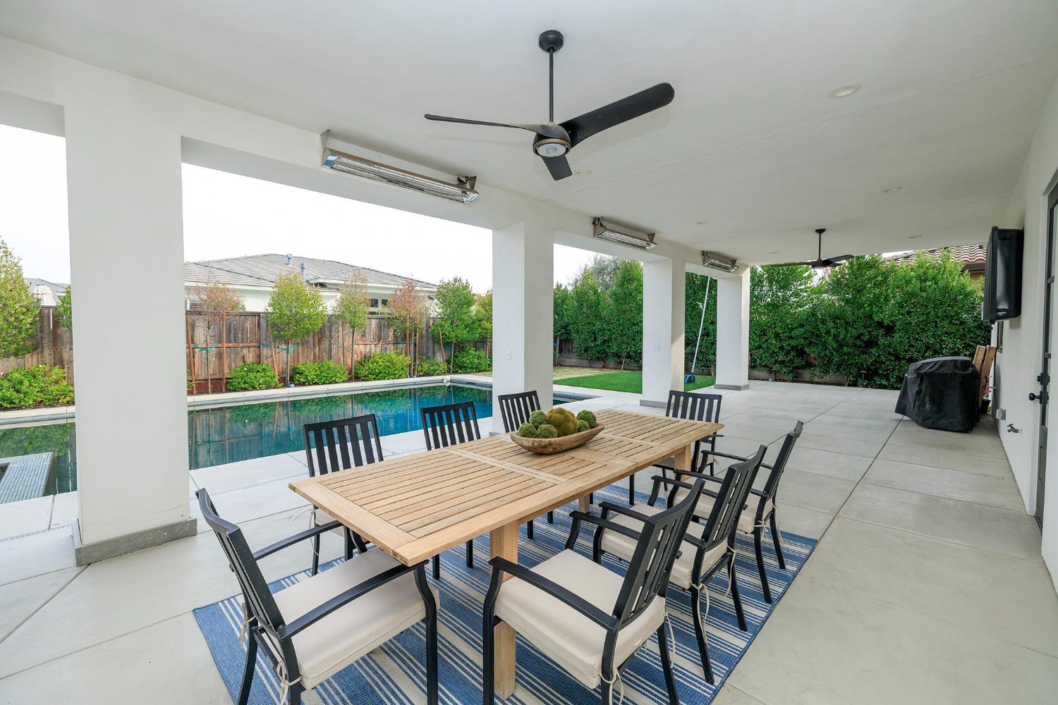 Turlock, California, 95382, United States, 5 Bedrooms Bedrooms, ,4 BathroomsBathrooms,Residential,For Sale,2002533