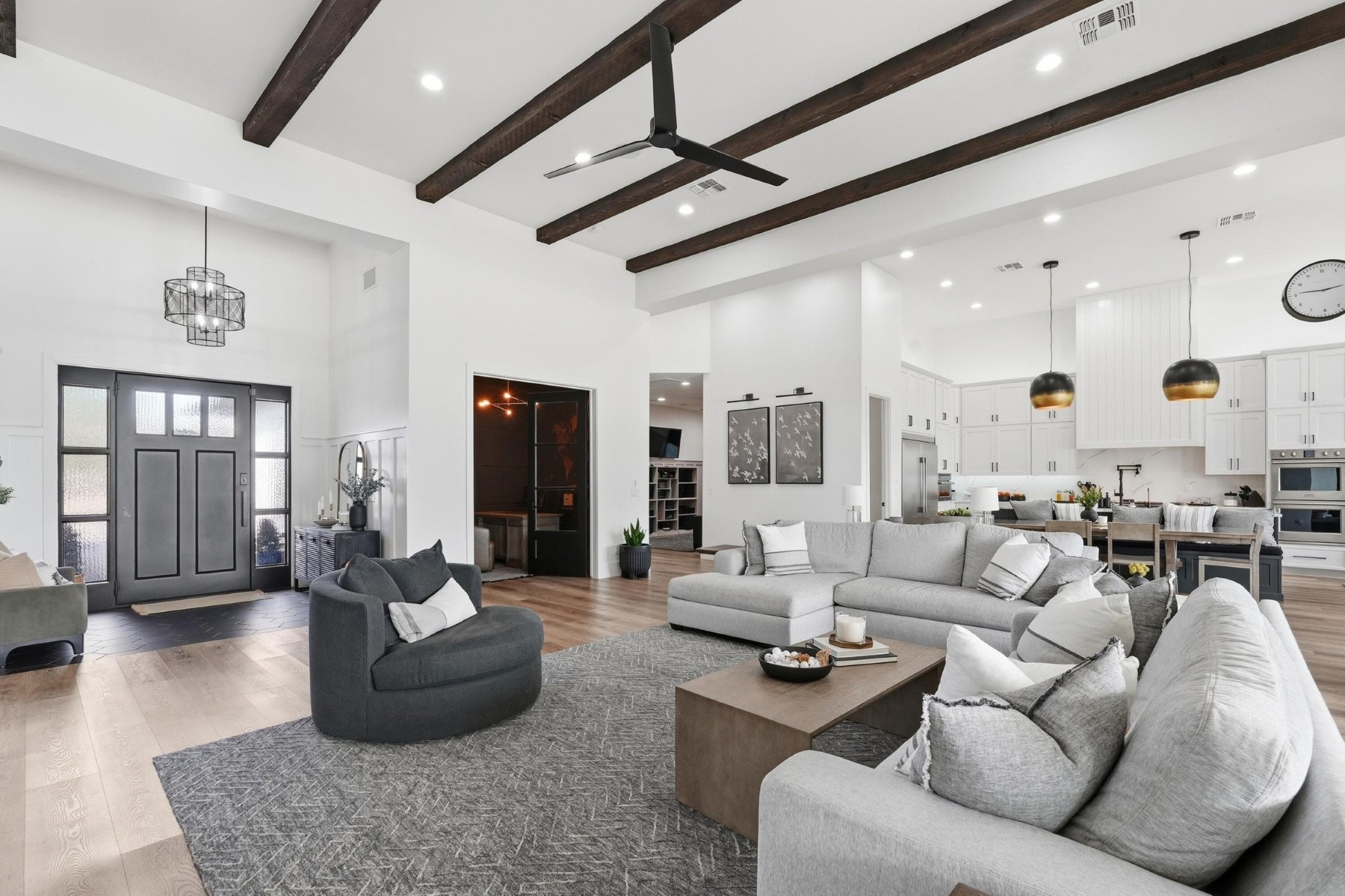  1371 E Kingbird Plac  Chandler, AZ - 物件實景
