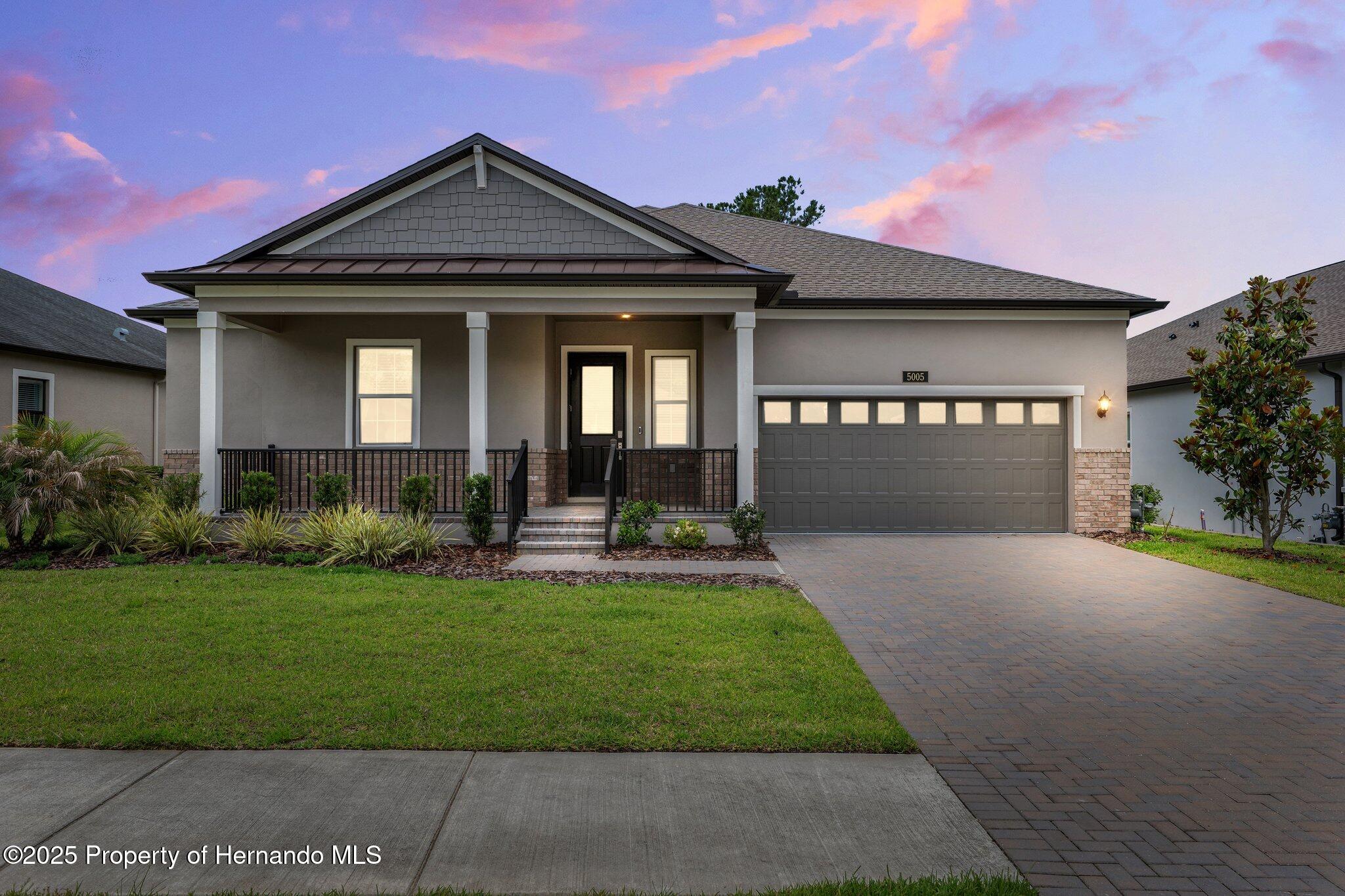 Brooksville, Florida, 34601, United States, 2 Bedrooms Bedrooms, ,4 BathroomsBathrooms,Residential,For Sale,1878155