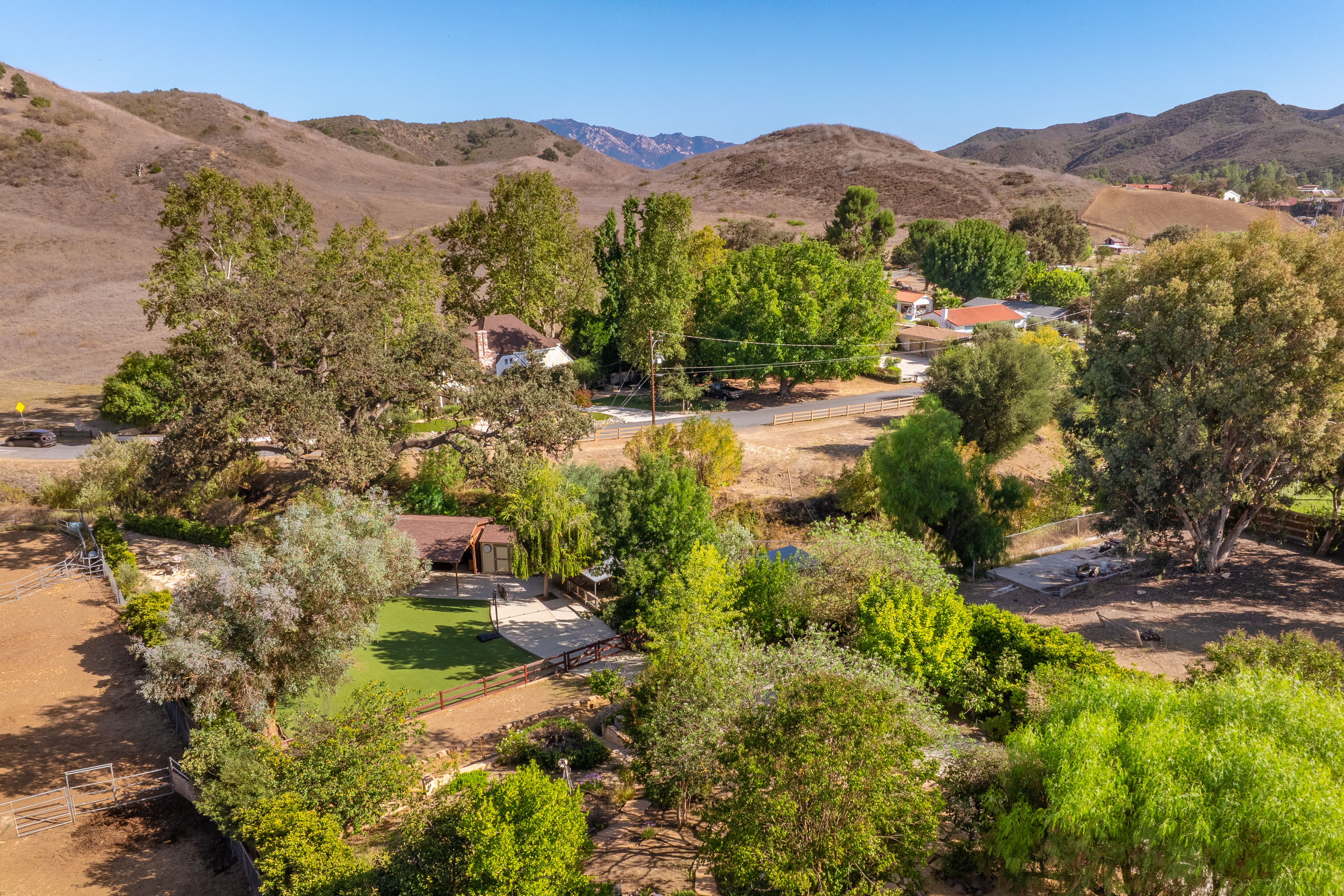  5512 Colodny Drive, Agoura Hills - 物件實景