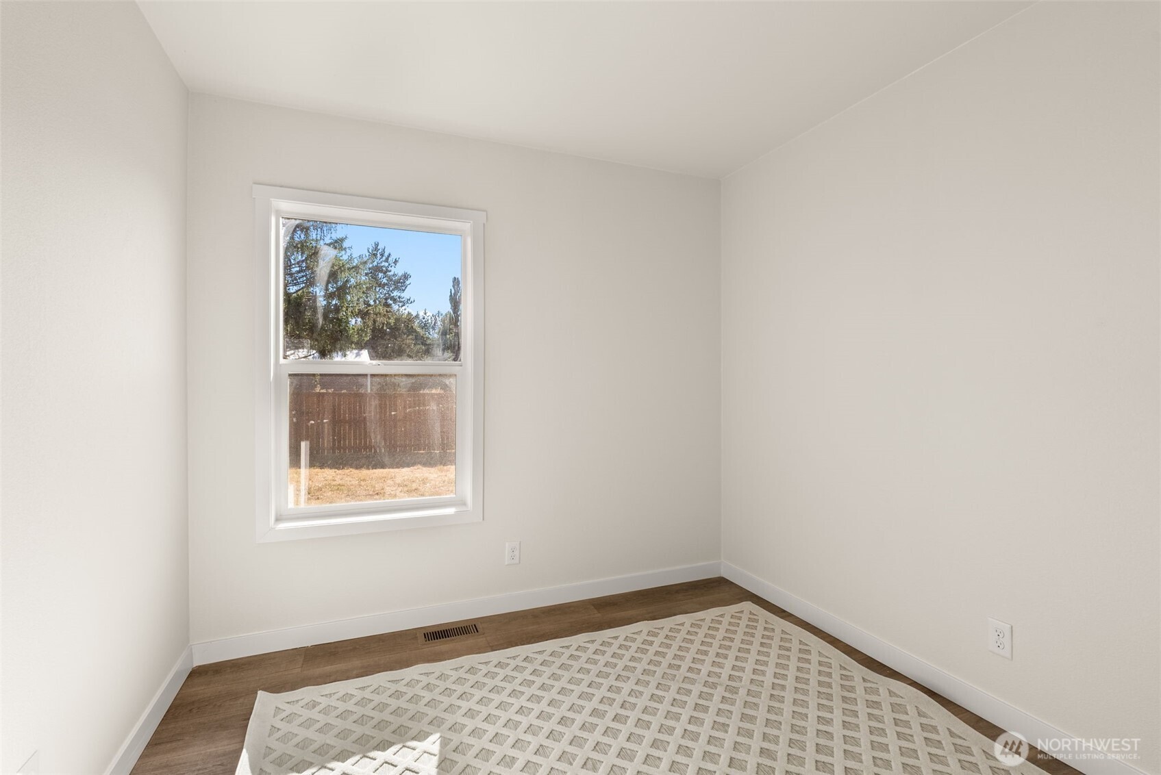 Napavine, Washington, 98565, United States, 5 Bedrooms Bedrooms, ,2 BathroomsBathrooms,Residential,For Sale,1921345