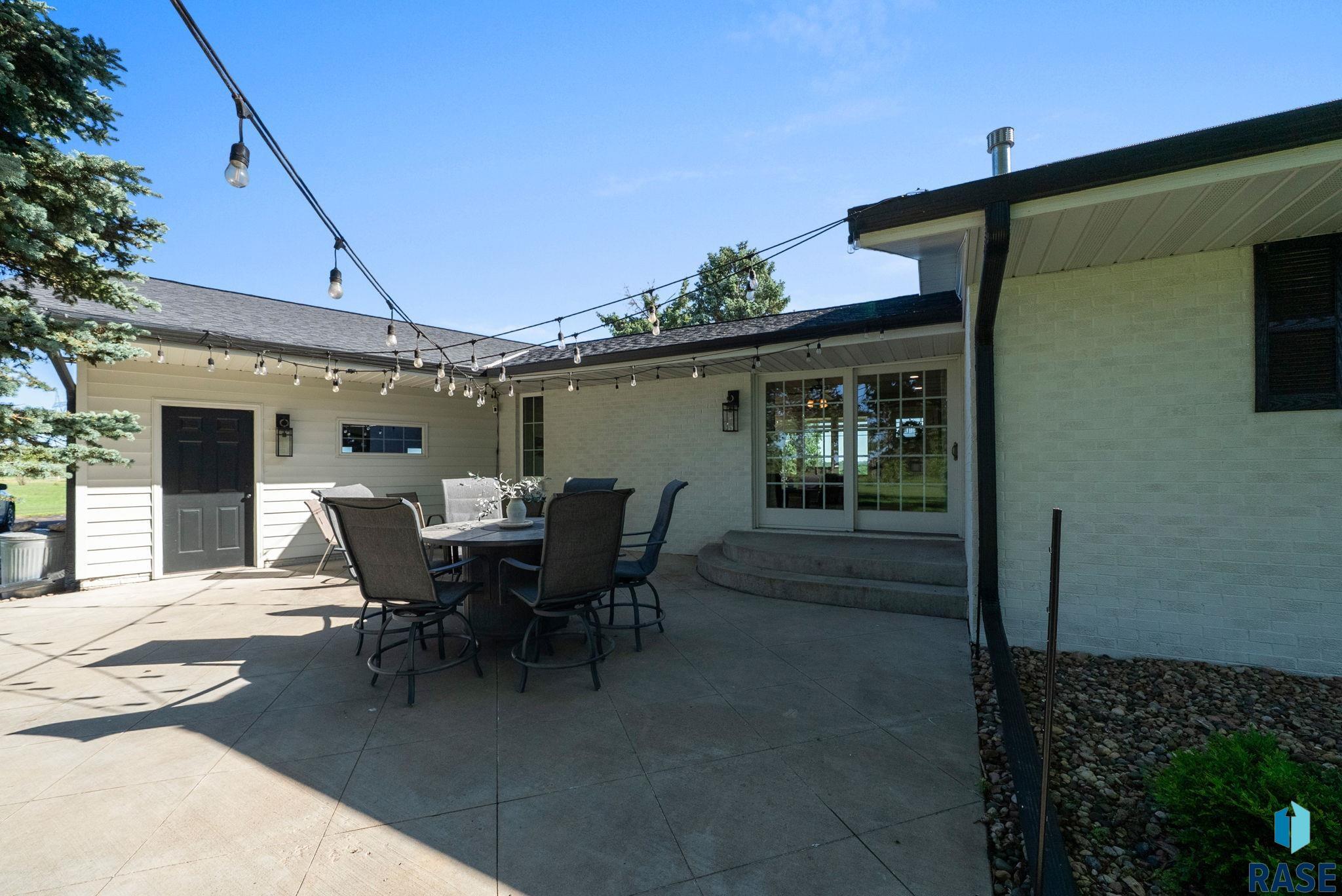 Brandon, South Dakota, 57005, United States, 5 Bedrooms Bedrooms, ,1 BathroomBathrooms,Residential,For Sale,1940595