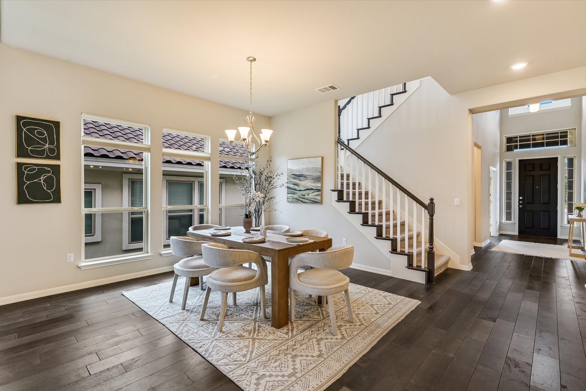  Luxury Montebello Villa on Deering Place - 物件實景