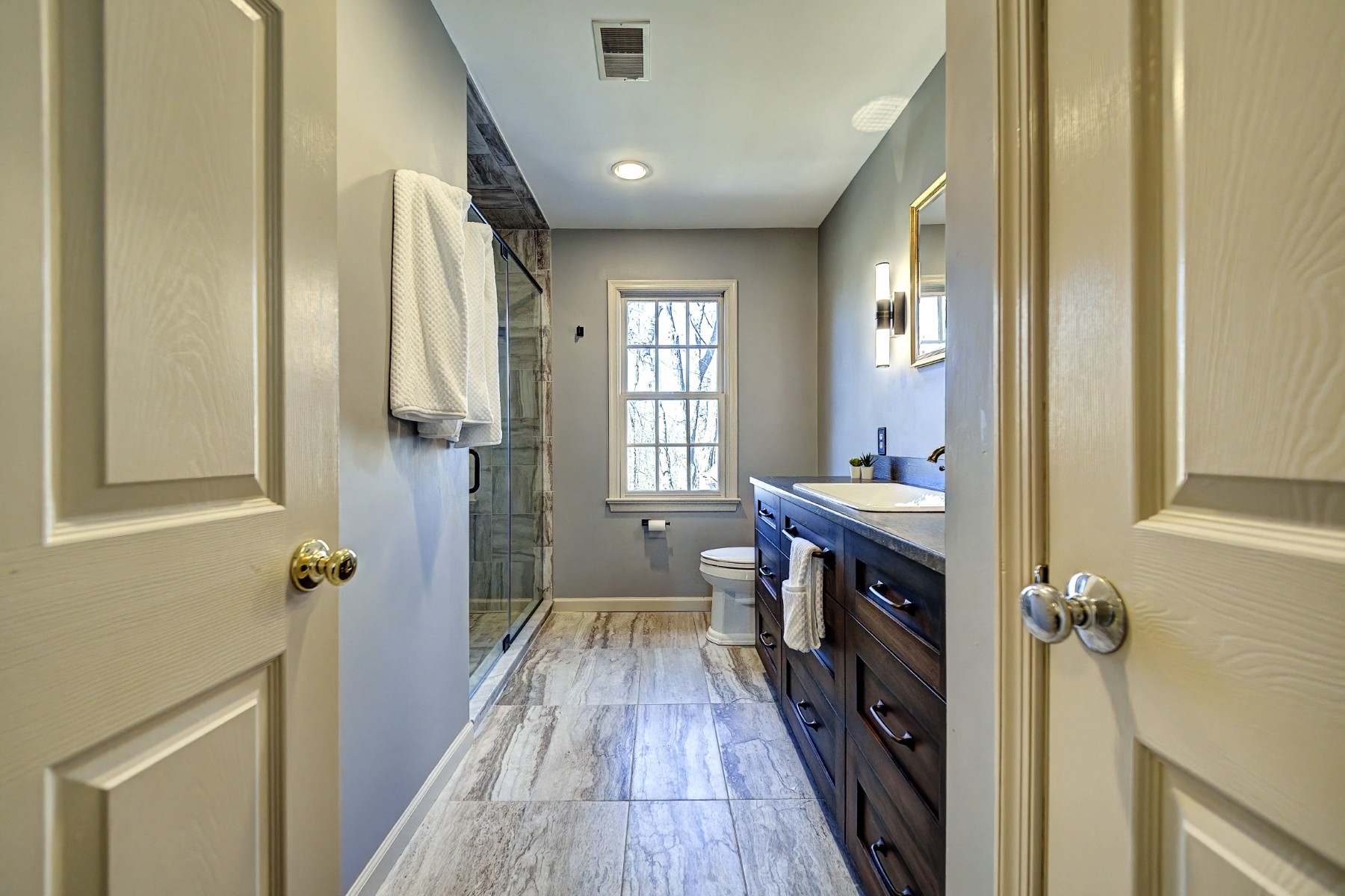  Meticulous ?Hill View Farms? Neighborhood Colonial - 物件實景