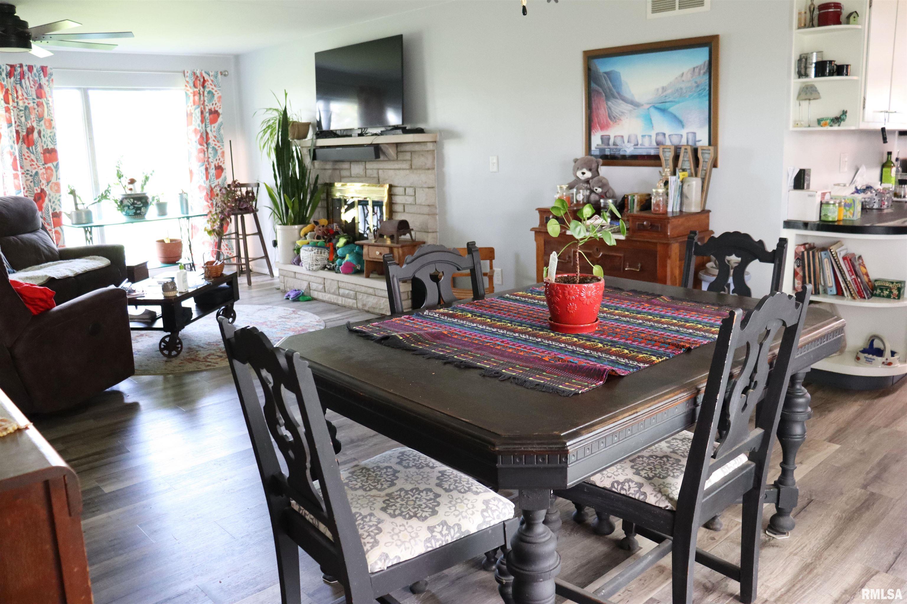 Washington, Illinois, 61571, United States, 3 Bedrooms Bedrooms, ,2 BathroomsBathrooms,Residential,For Sale,1942295