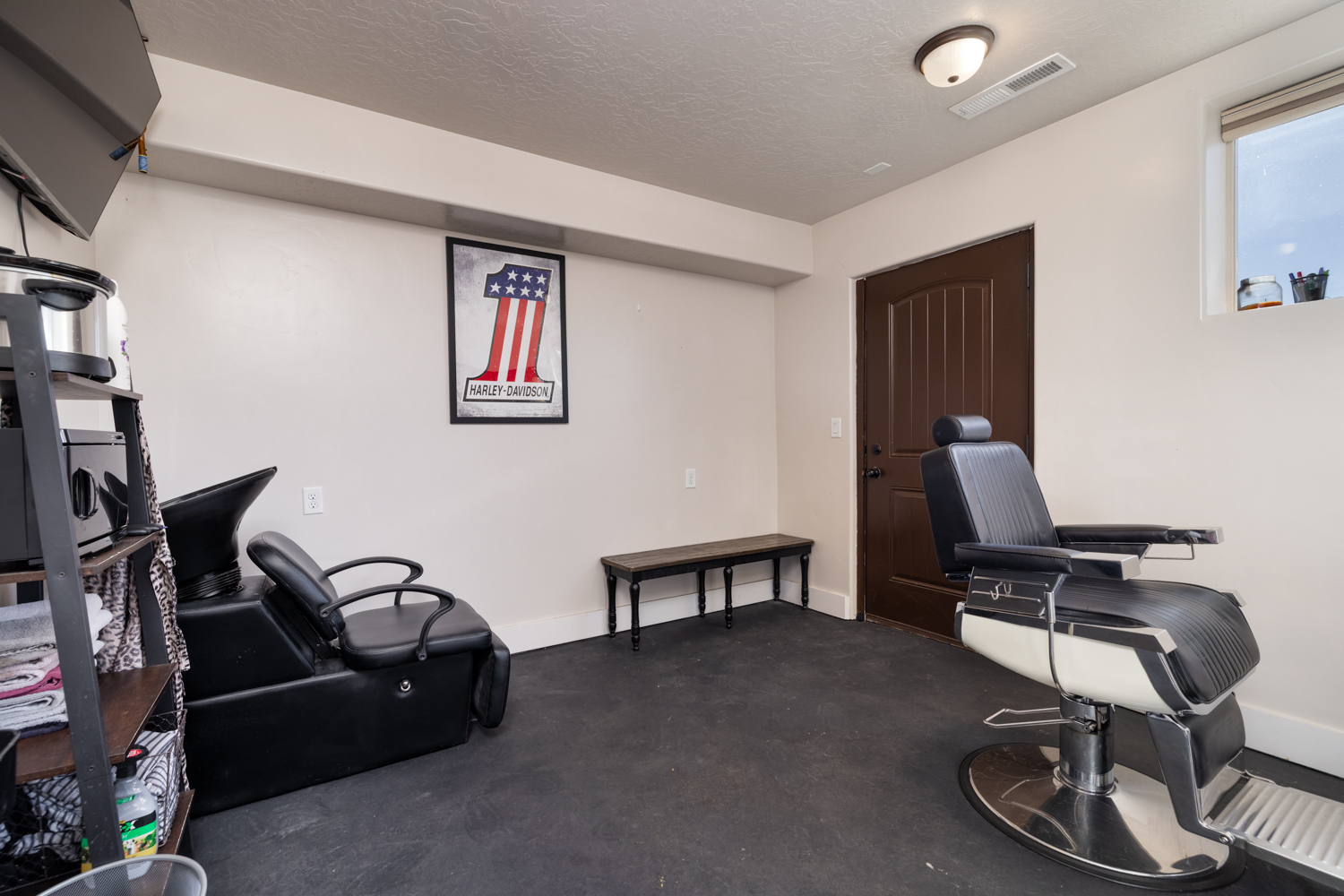 Ballard, Utah, 84066, United States, 2 Bedrooms Bedrooms, ,1 BathroomBathrooms,Residential,For Sale,1977464