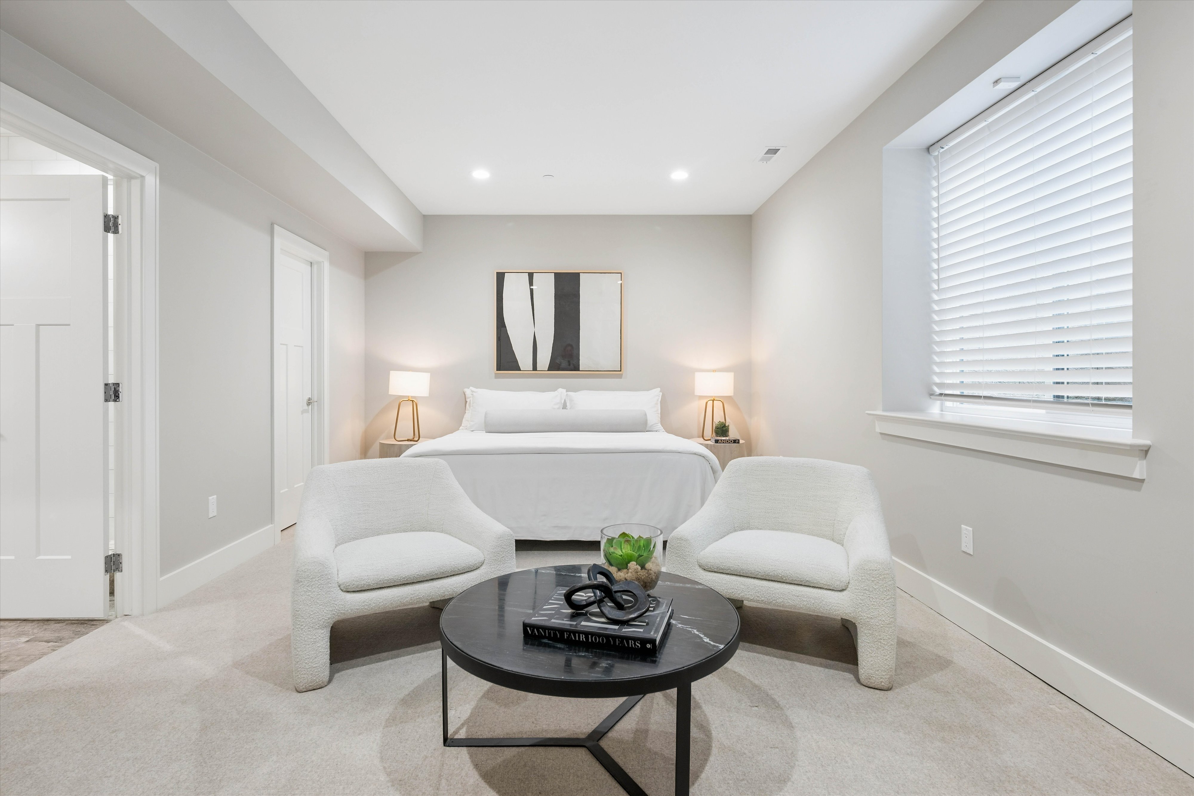  Modern Cherry Hills Masterpiece: Rare Main-Floor Luxury - 物件實景