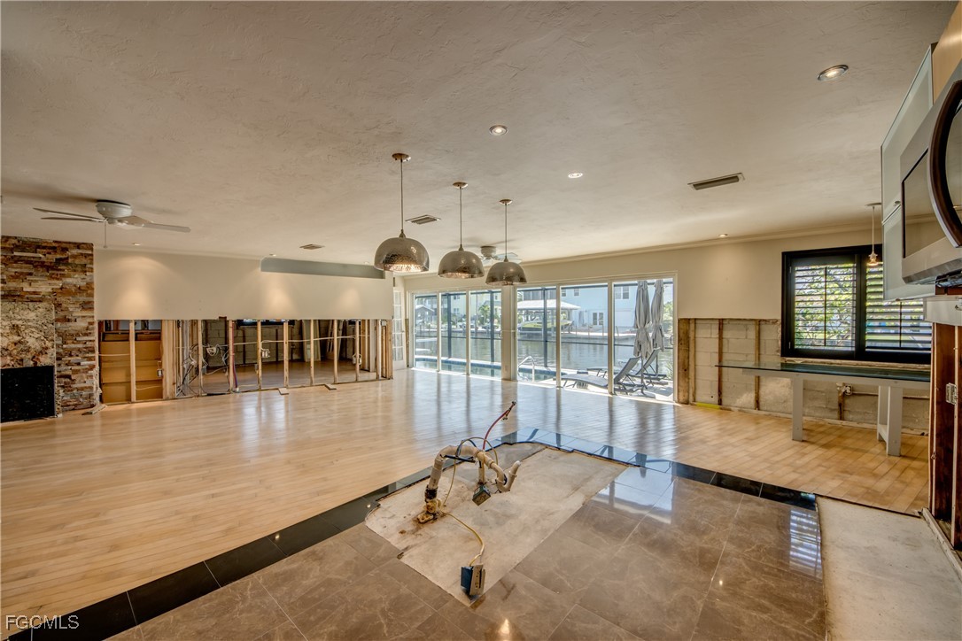 Matlacha, Florida, 33993, United States, 3 Bedrooms Bedrooms, ,2 BathroomsBathrooms,Residential,For Sale,2013578