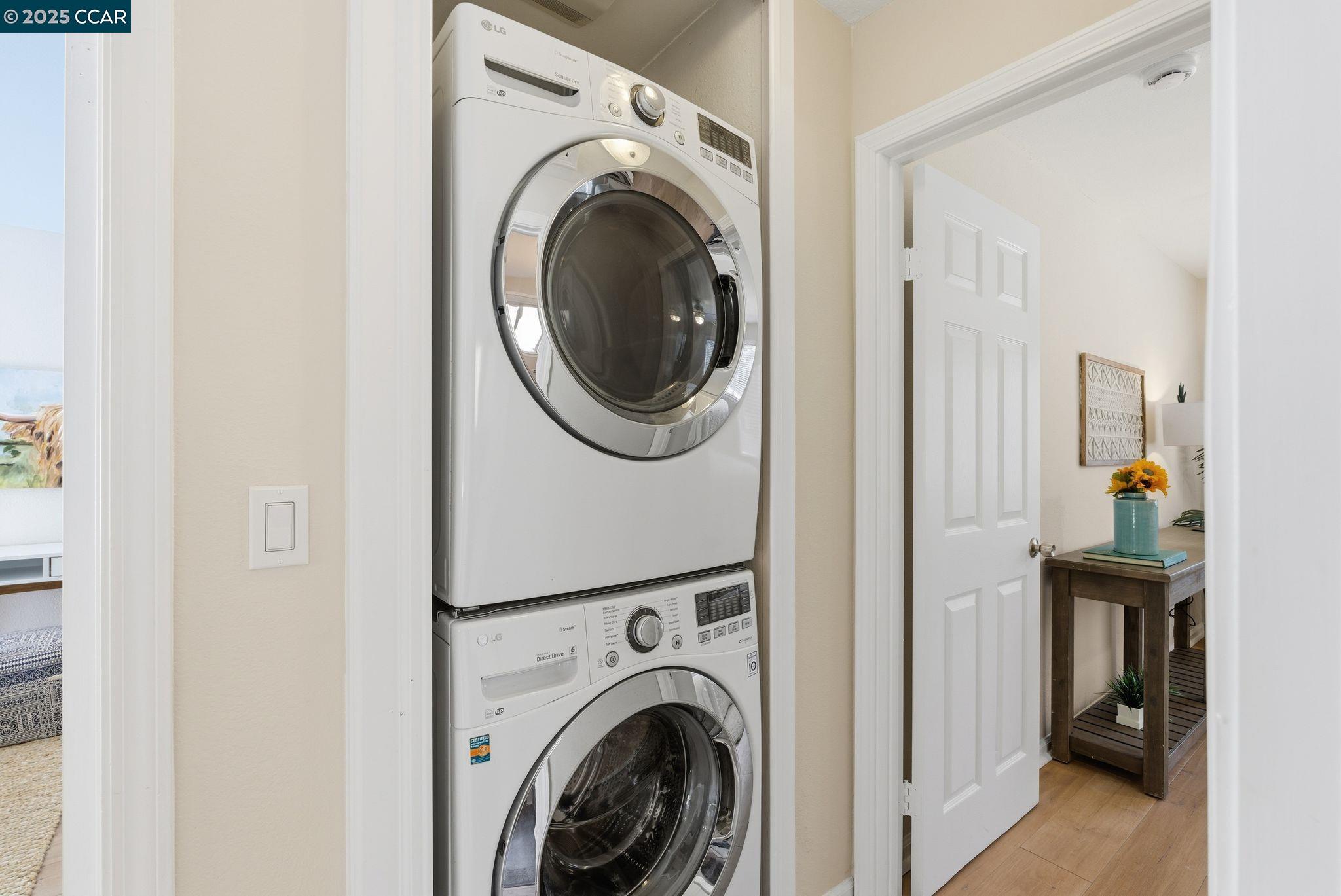 Danville, California, 94526, United States, 5 Bedrooms Bedrooms, ,3 BathroomsBathrooms,Residential,For Sale,1990920