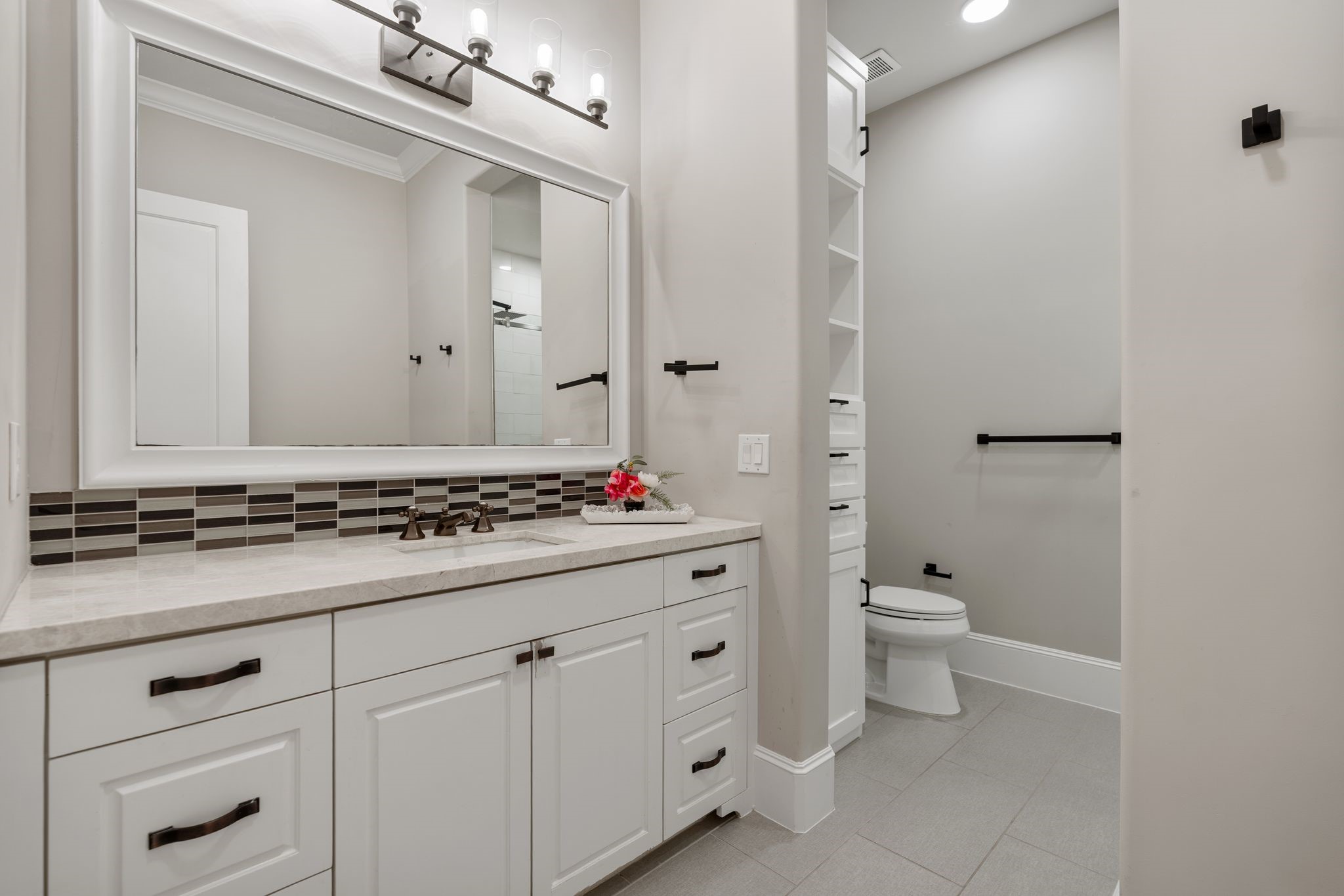  634 Knipp Road - 物件實景