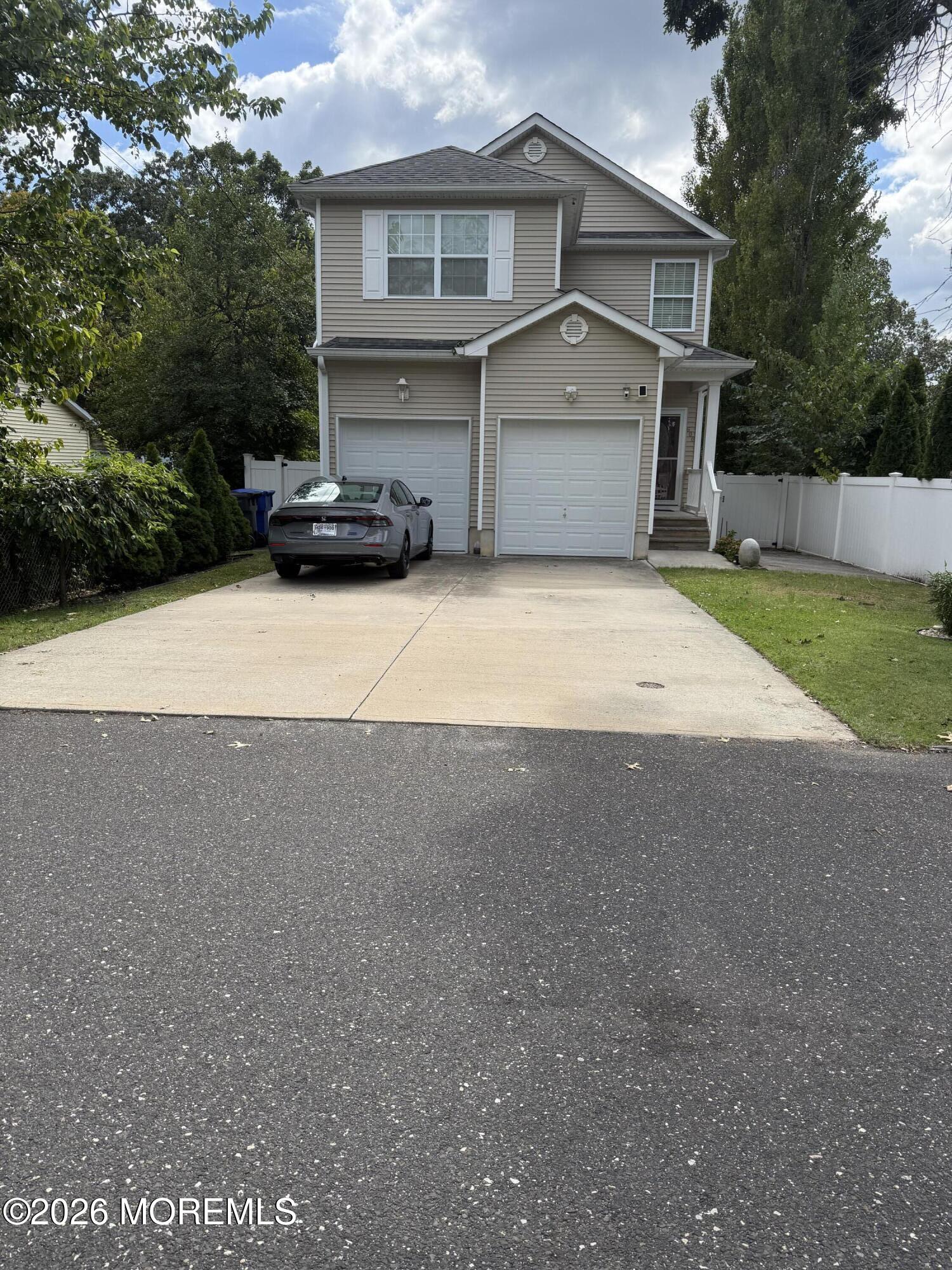 Barnegat Ave, Toms River, NJ 08753