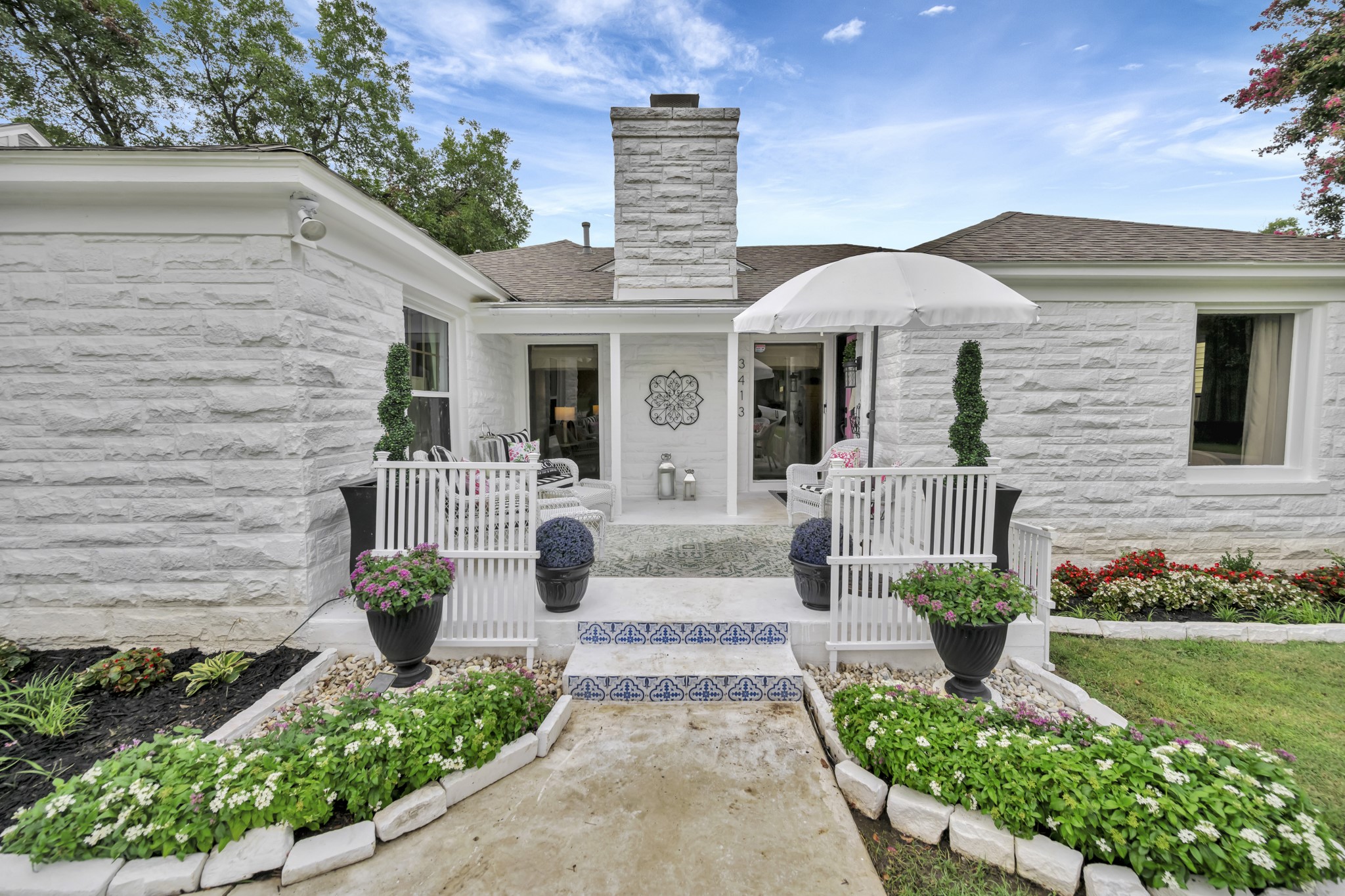 Fort Worth, Texas, 76109, United States, 4 Bedrooms Bedrooms, ,2 BathroomsBathrooms,Residential,For Sale,1938539