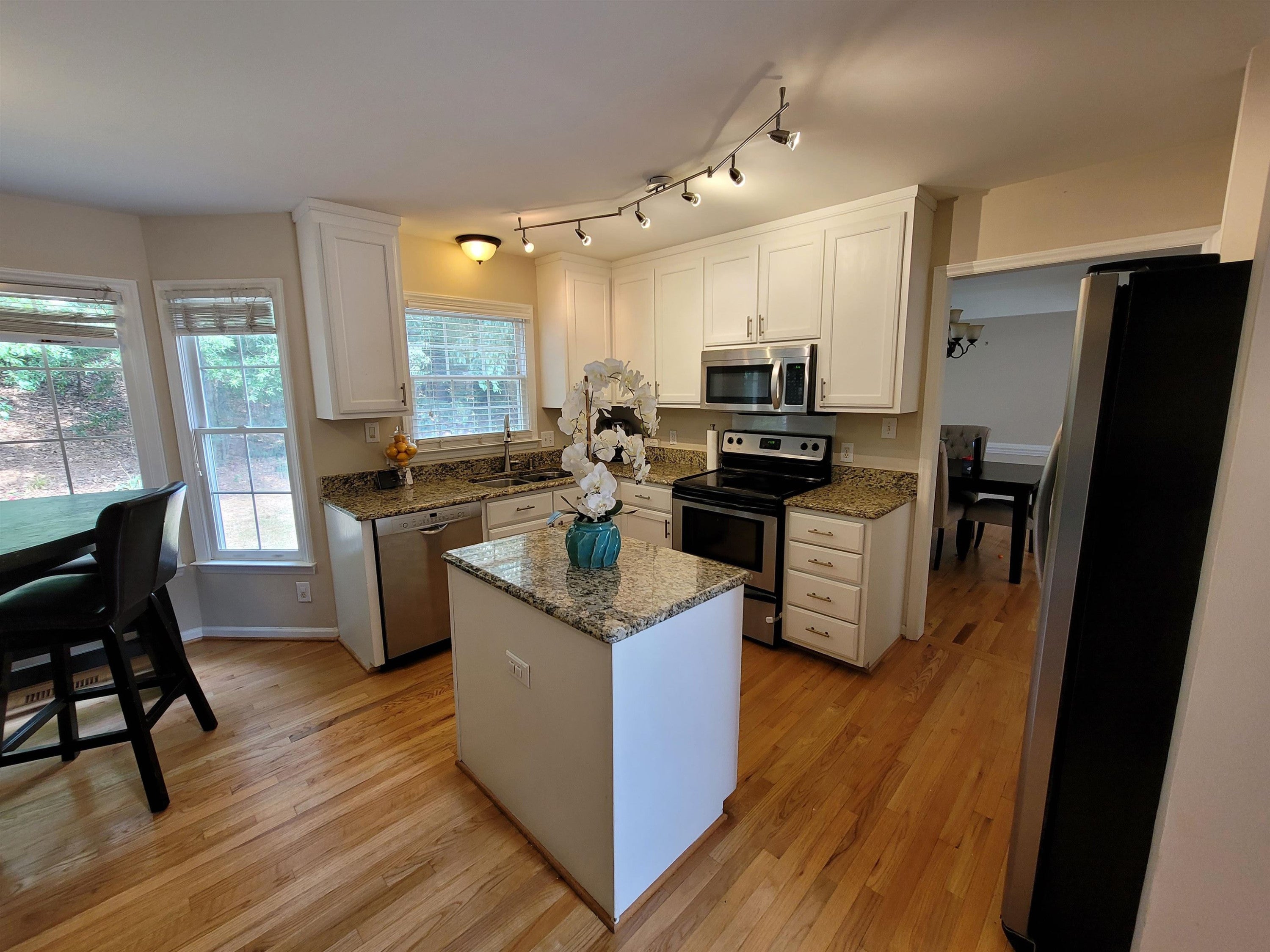 209 Halpen Drive, Cary, North Carolina, 27513, United States, 3 Bedrooms Bedrooms, ,3 BathroomsBathrooms,Residential,For Sale,209 Halpen Drive,1434486