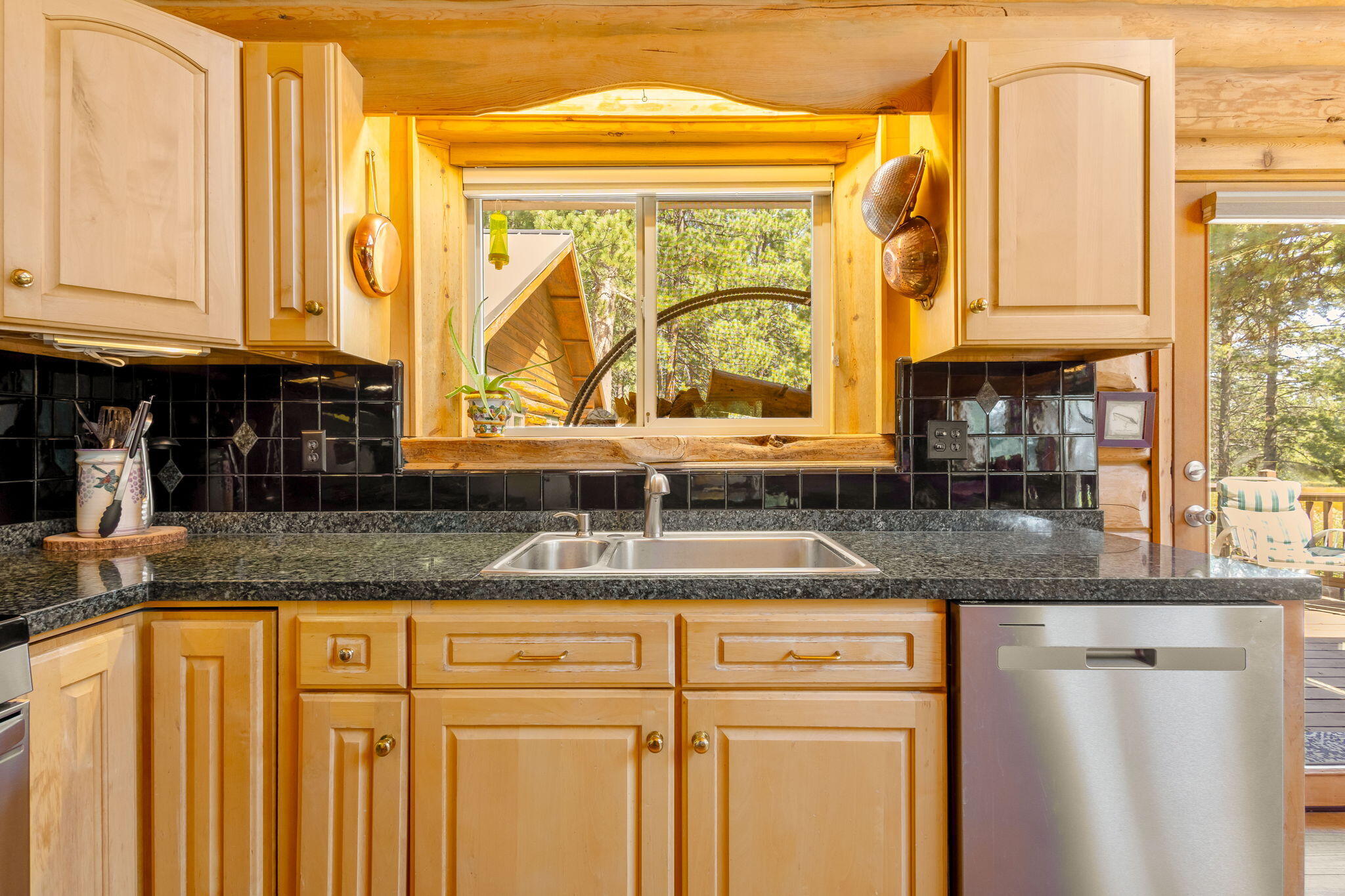 Bend, Oregon, 97707, United States, 3 Bedrooms Bedrooms, ,2 BathroomsBathrooms,Residential,For Sale,1983527