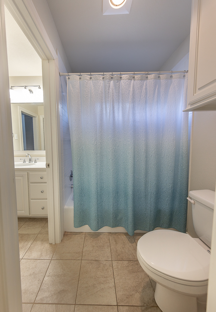 Lubbock, Texas, 79423, United States, 4 Bedrooms Bedrooms, ,3 BathroomsBathrooms,Residential,For Sale,1859546