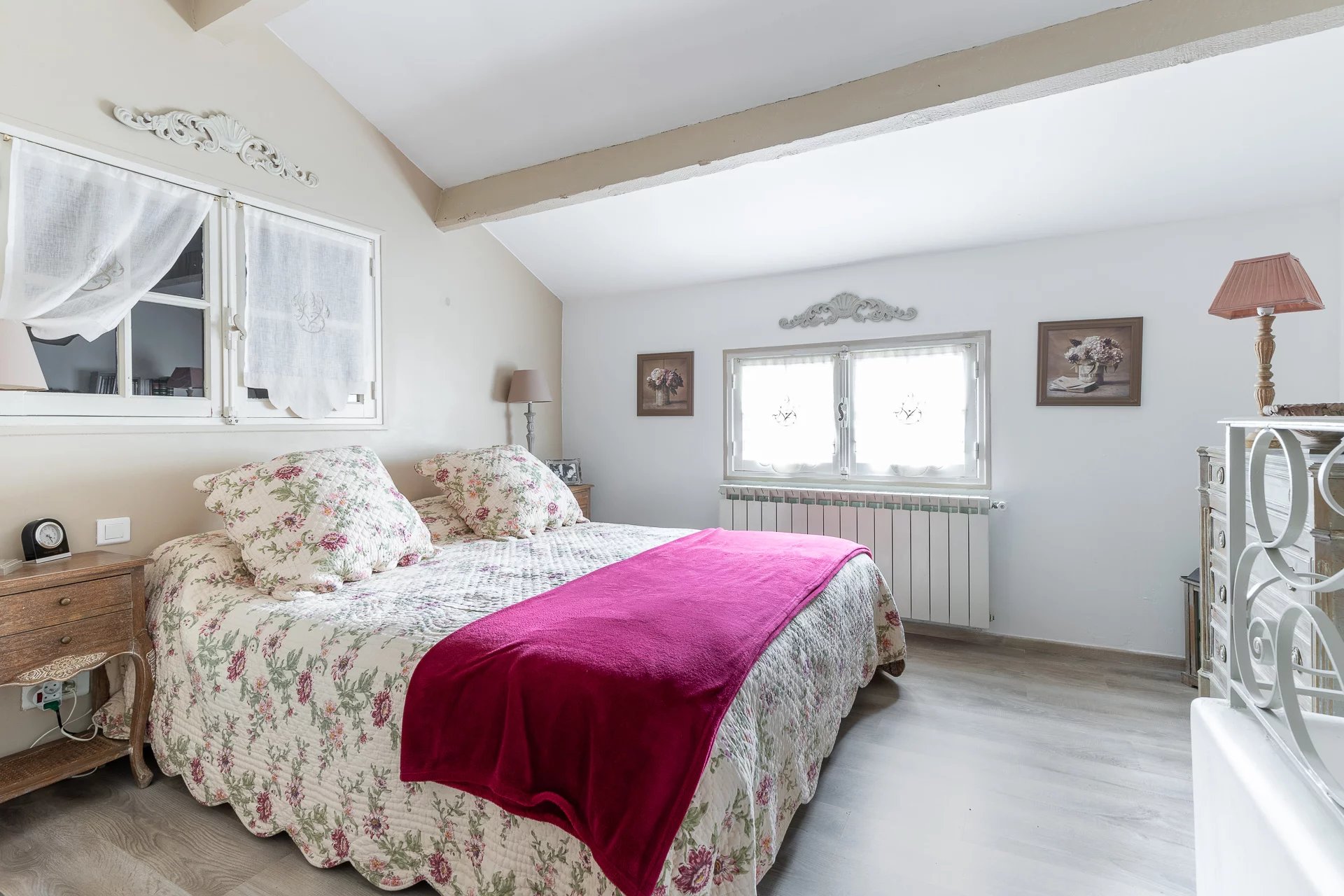 Cagnes-sur-Mer, Provence-Alpes-Côte d’Azur, 06800, FR, 4 Bedrooms Bedrooms, ,3 BathroomsBathrooms,Residential,For Sale,1829580