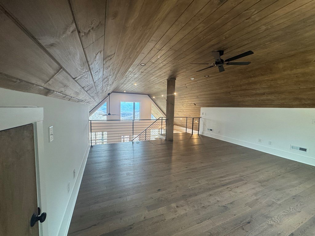 Young Harris, Georgia, 30582, United States, 3 Bedrooms Bedrooms, ,2 BathroomsBathrooms,Residential,For Sale,2010979