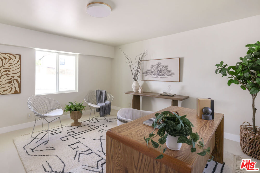 Los Angeles, California, 90065, United States, 4 Bedrooms Bedrooms, ,5 BathroomsBathrooms,Residential,For Sale,2002070