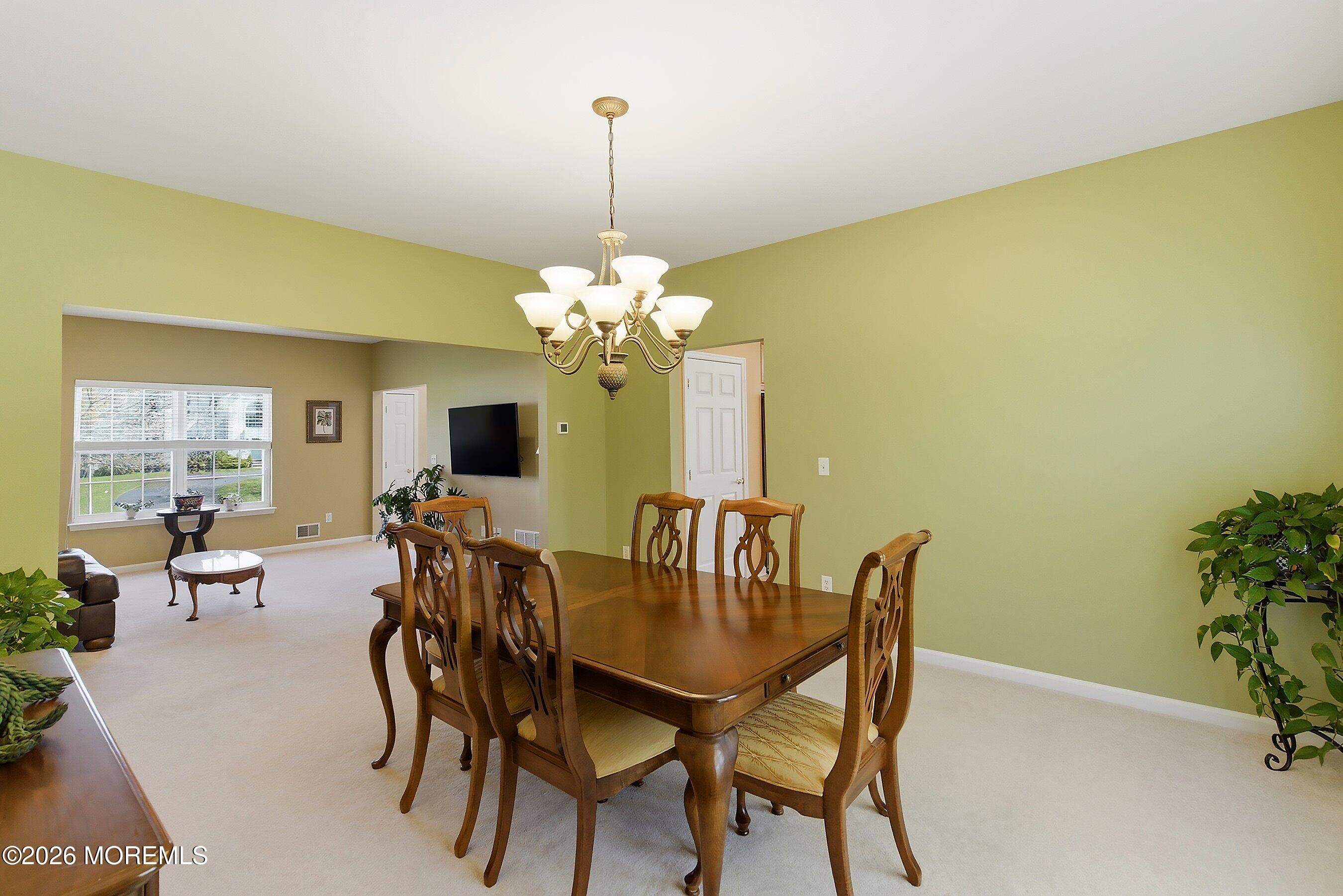 Manchester, New Jersey, 08759, United States, 5 Bedrooms Bedrooms, ,3 BathroomsBathrooms,Residential,For Sale,2040445