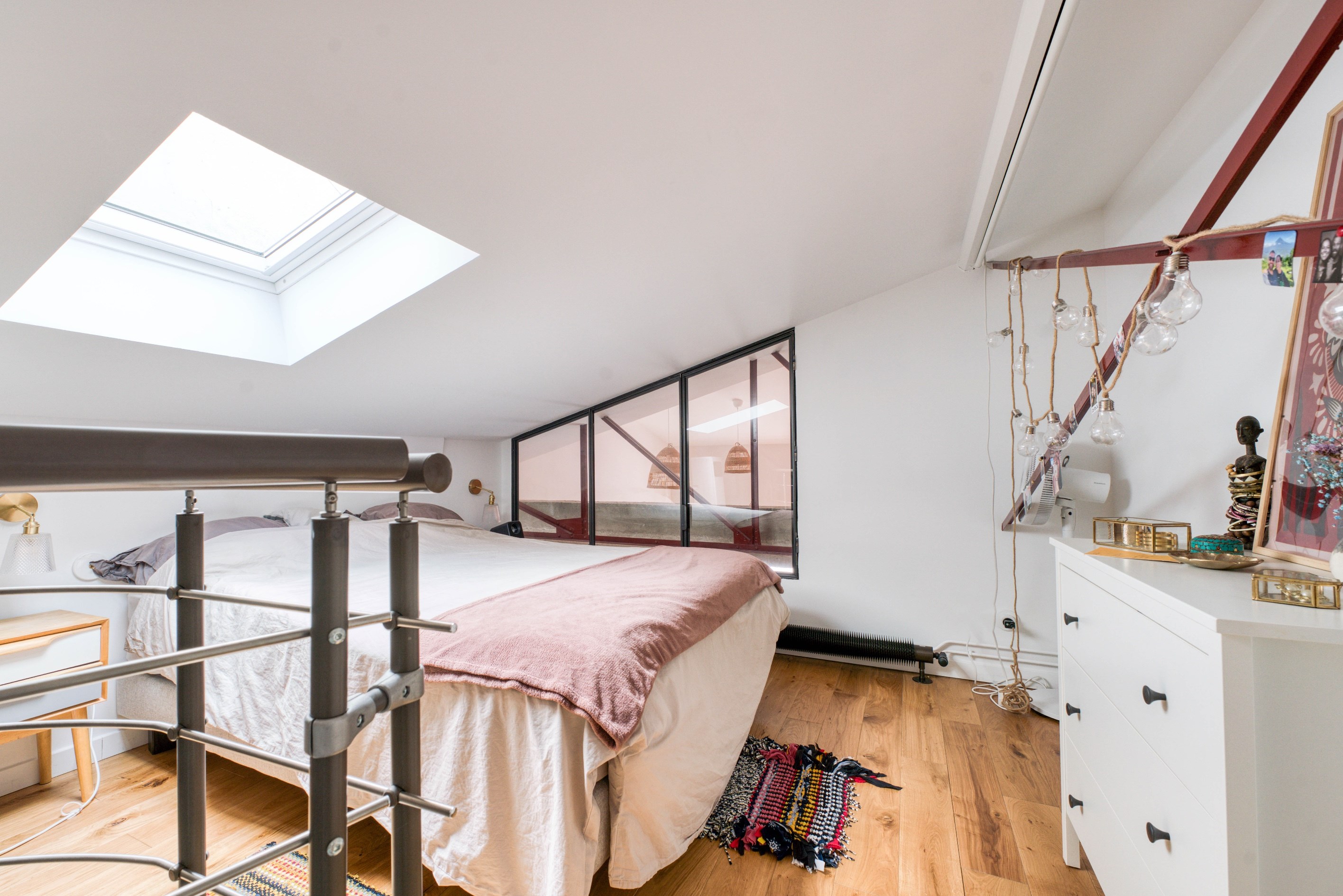  a truly distinctive apartment, where  every detail tells a story. - 物件實景