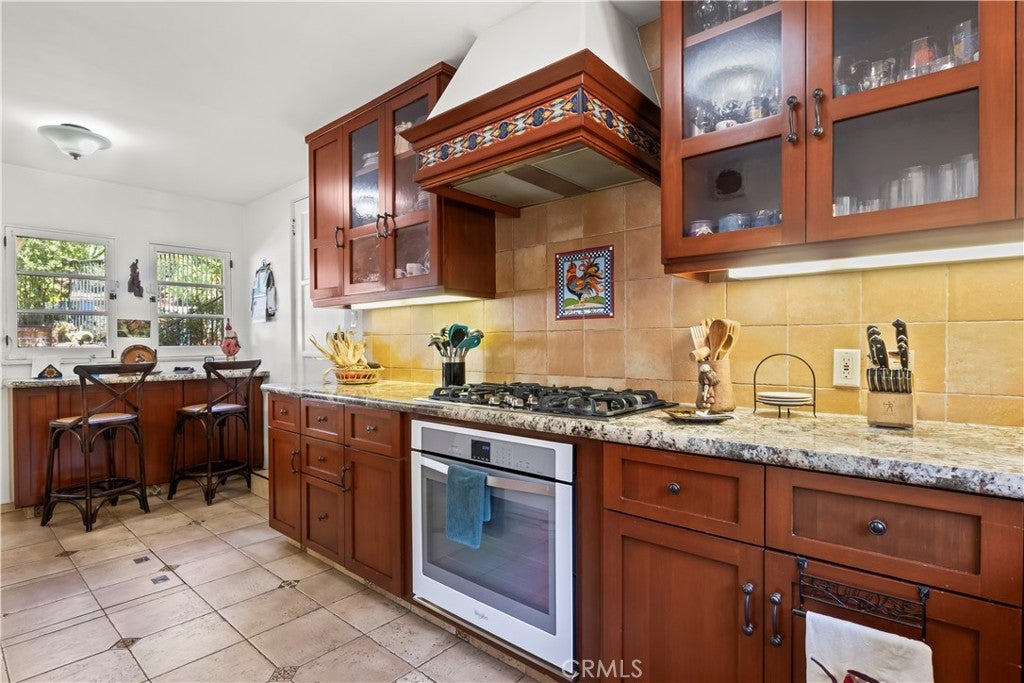 Glendale, California, 91206, United States, 2 Bedrooms Bedrooms, ,2 BathroomsBathrooms,Residential,For Sale,1914154