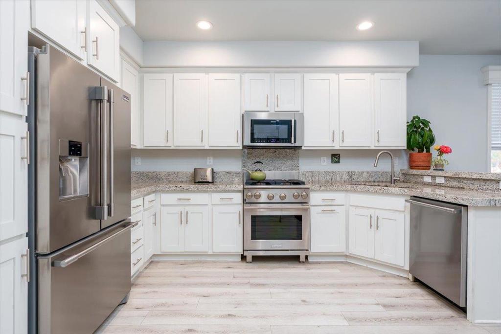 Aptos, California, 95003, United States, 3 Bedrooms Bedrooms, ,2 BathroomsBathrooms,Residential,For Sale,1977093