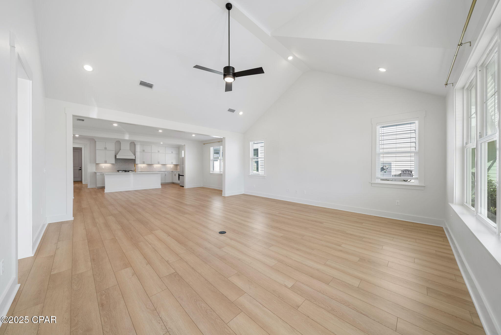 Panama City, Florida, 32405, United States, 4 Bedrooms Bedrooms, ,3 BathroomsBathrooms,Residential,For Sale,1991191