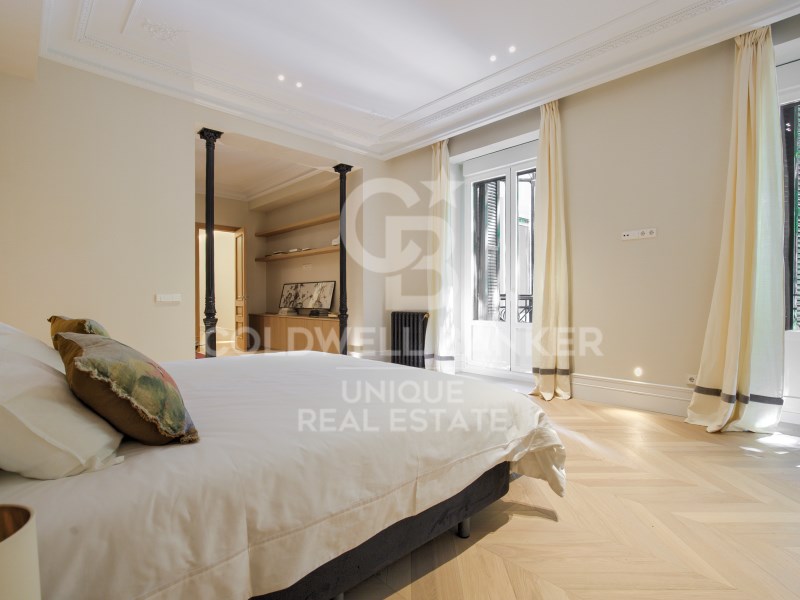 Madrid, Comunidad de Madrid, ES, 4 Bedrooms Bedrooms, ,5 BathroomsBathrooms,Residential,For Sale,1885233