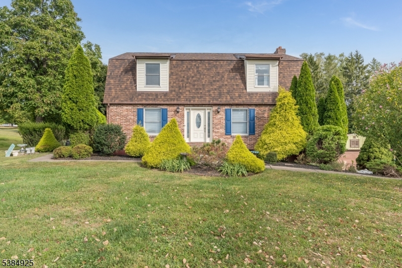 Holland Twp., New Jersey, 08848, United States, 3 Bedrooms Bedrooms, ,3 BathroomsBathrooms,Residential,For Sale,1949740