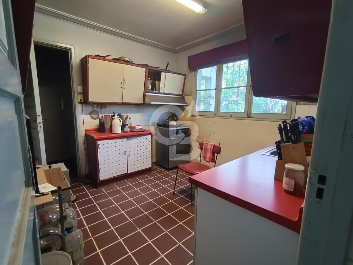 Ñuñoa, Chile, 6 Bedrooms Bedrooms, ,4 BathroomsBathrooms,Residential,For Sale,1987587