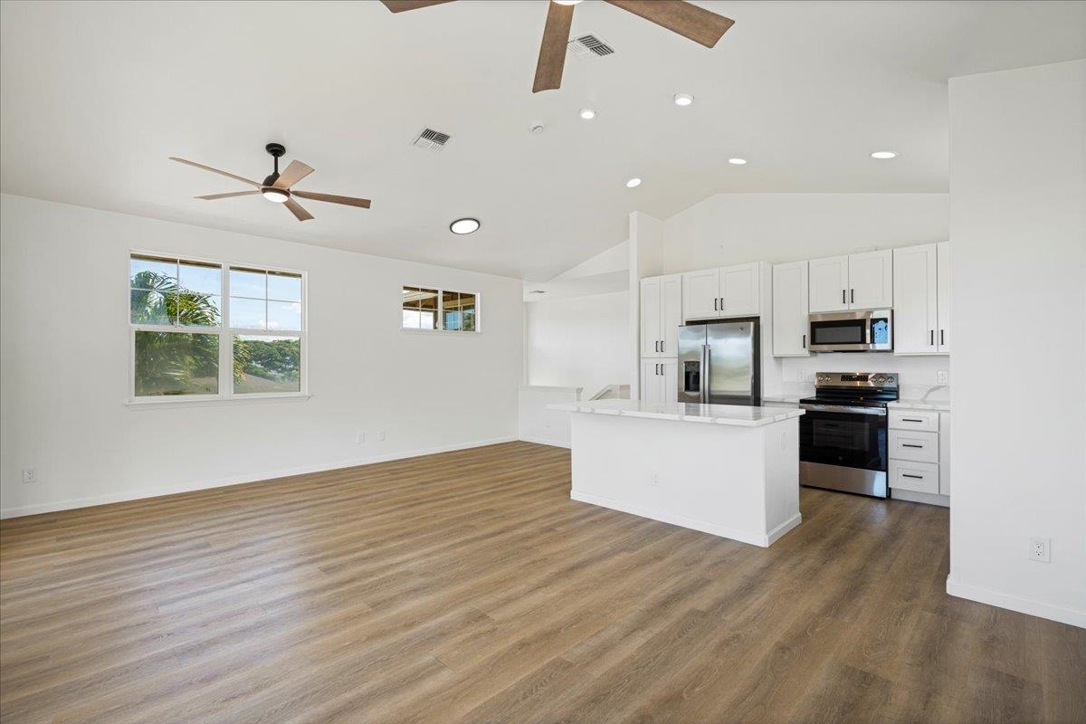 Wailuku, Hawaii, 96793, United States, 3 Bedrooms Bedrooms, ,3 BathroomsBathrooms,Residential,For Sale,1960947