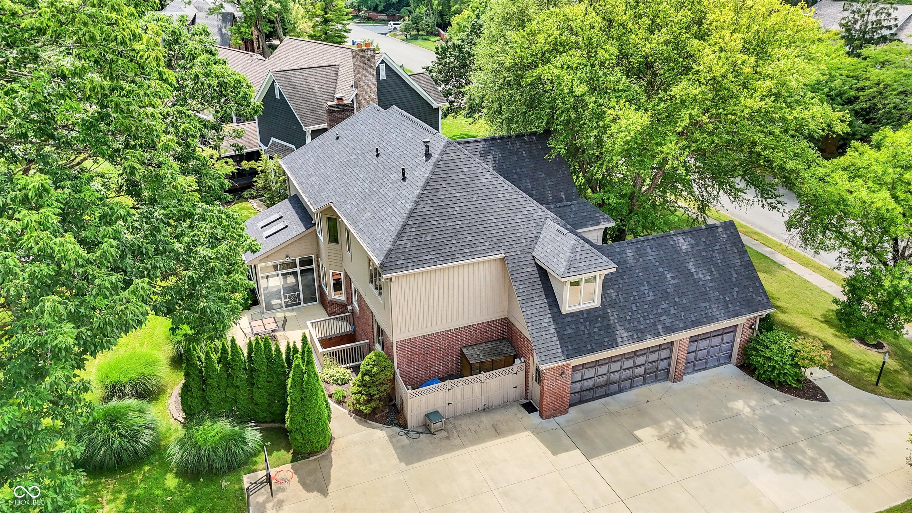 Indianapolis, Indiana, 46236, United States, 4 Bedrooms Bedrooms, ,4 BathroomsBathrooms,Residential,For Sale,1937077