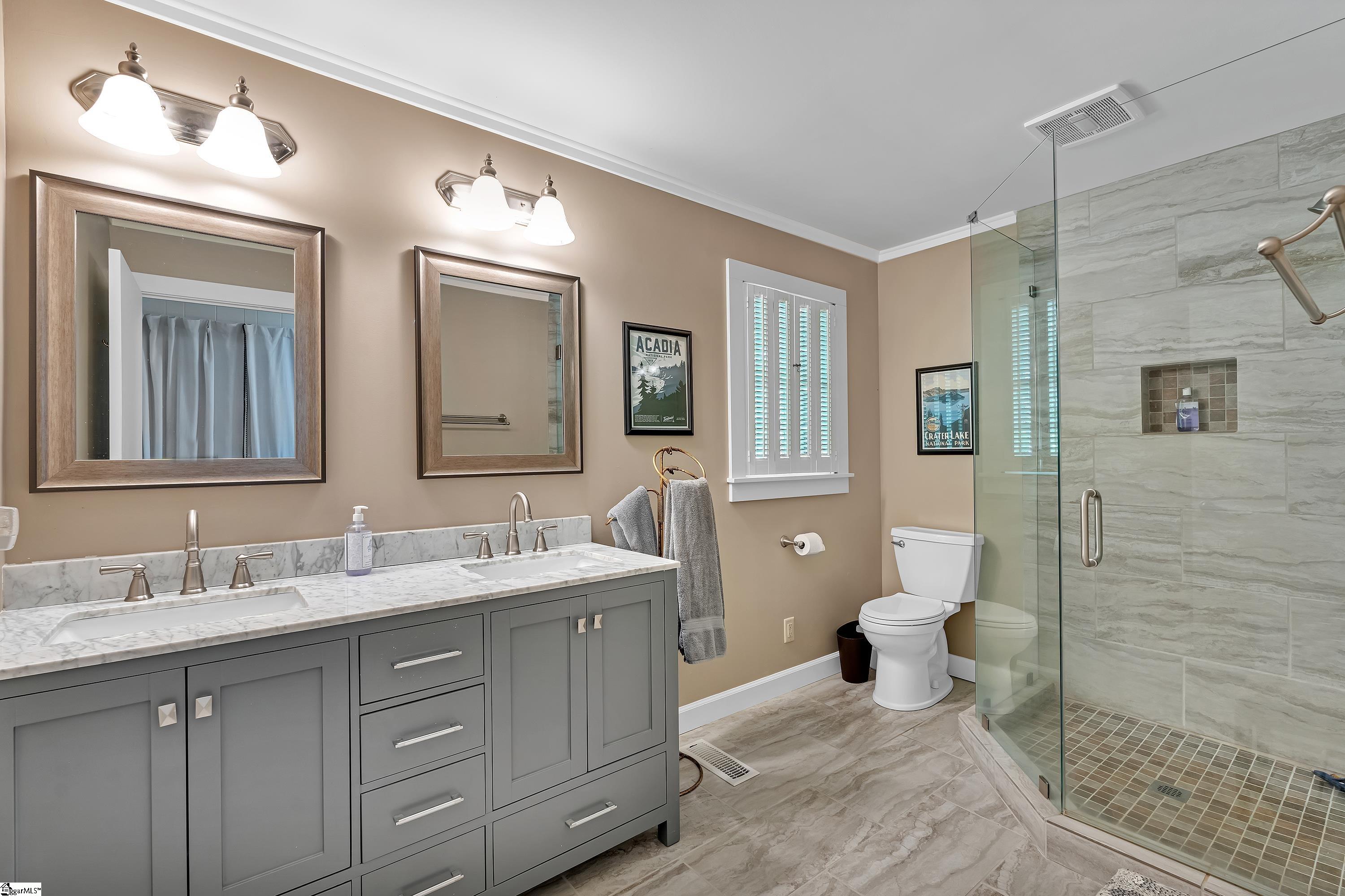 Landrum, South Carolina, 29356, United States, 3 Bedrooms Bedrooms, ,3 BathroomsBathrooms,Residential,For Sale,1948033