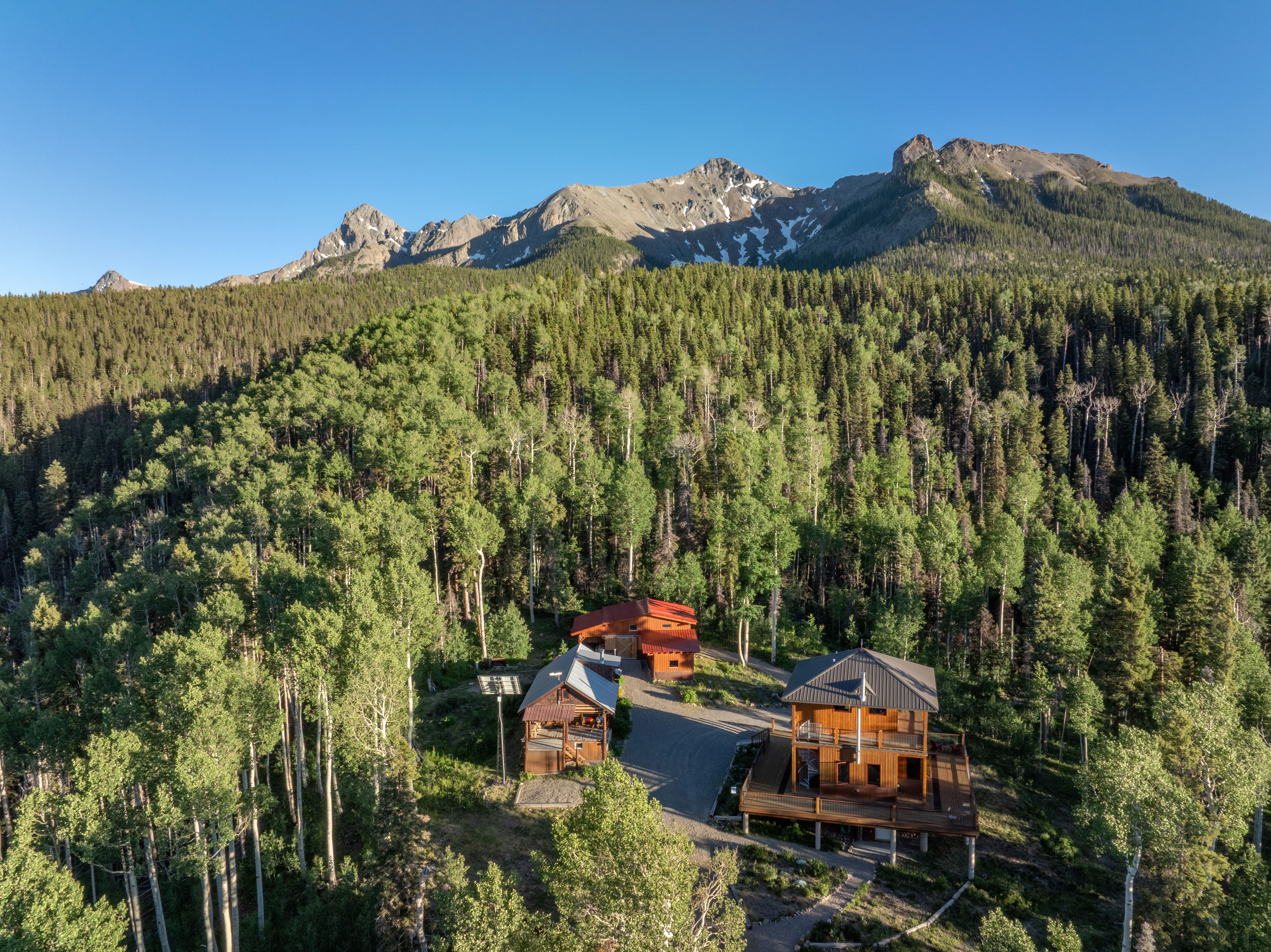  Off-Grid Mountain Retreat Bordering The National Forest - 物件實景
