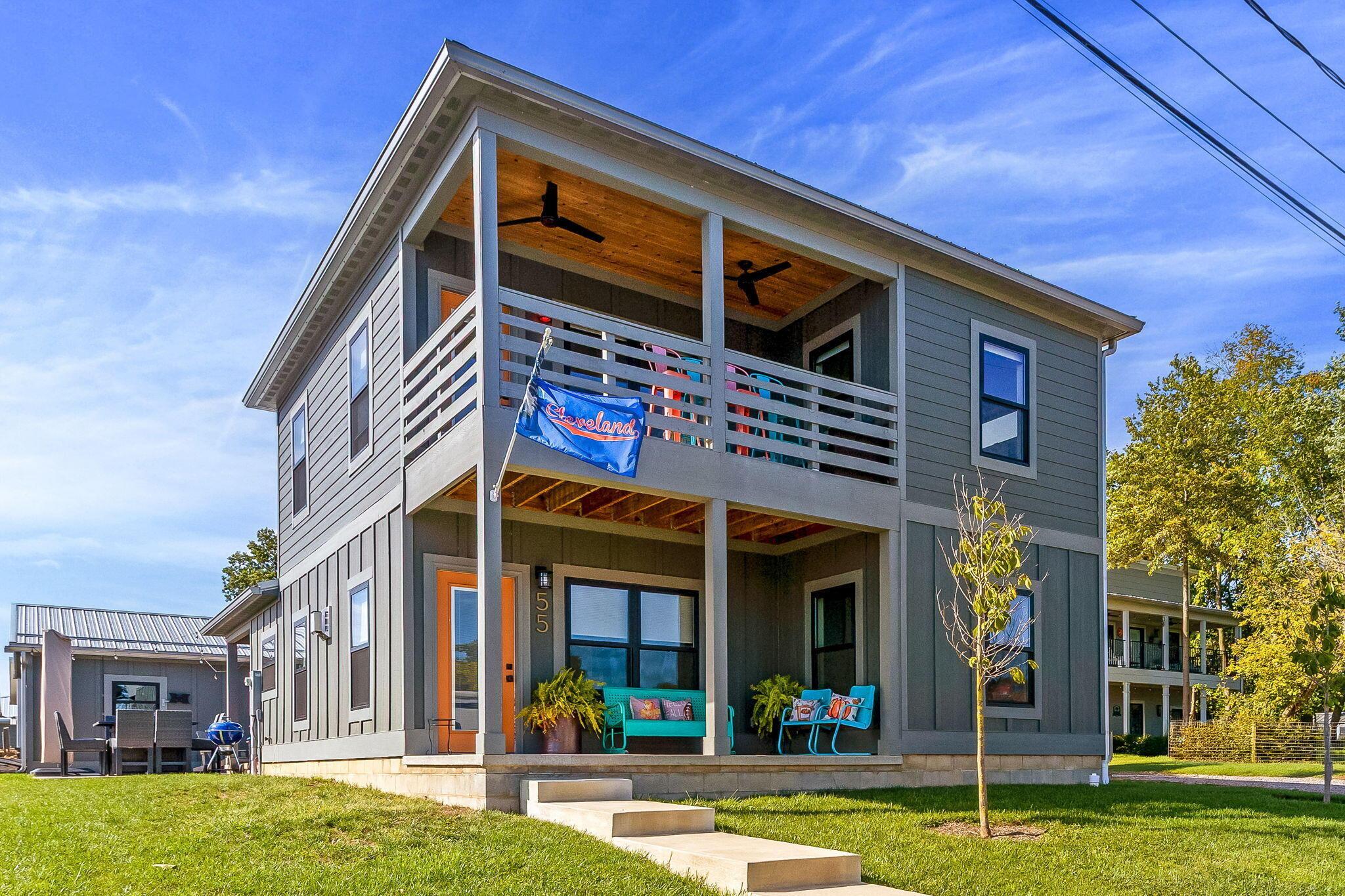 Buckeye Lake, Ohio, 43008, United States, 3 Bedrooms Bedrooms, ,3 BathroomsBathrooms,Residential,For Sale,1975089