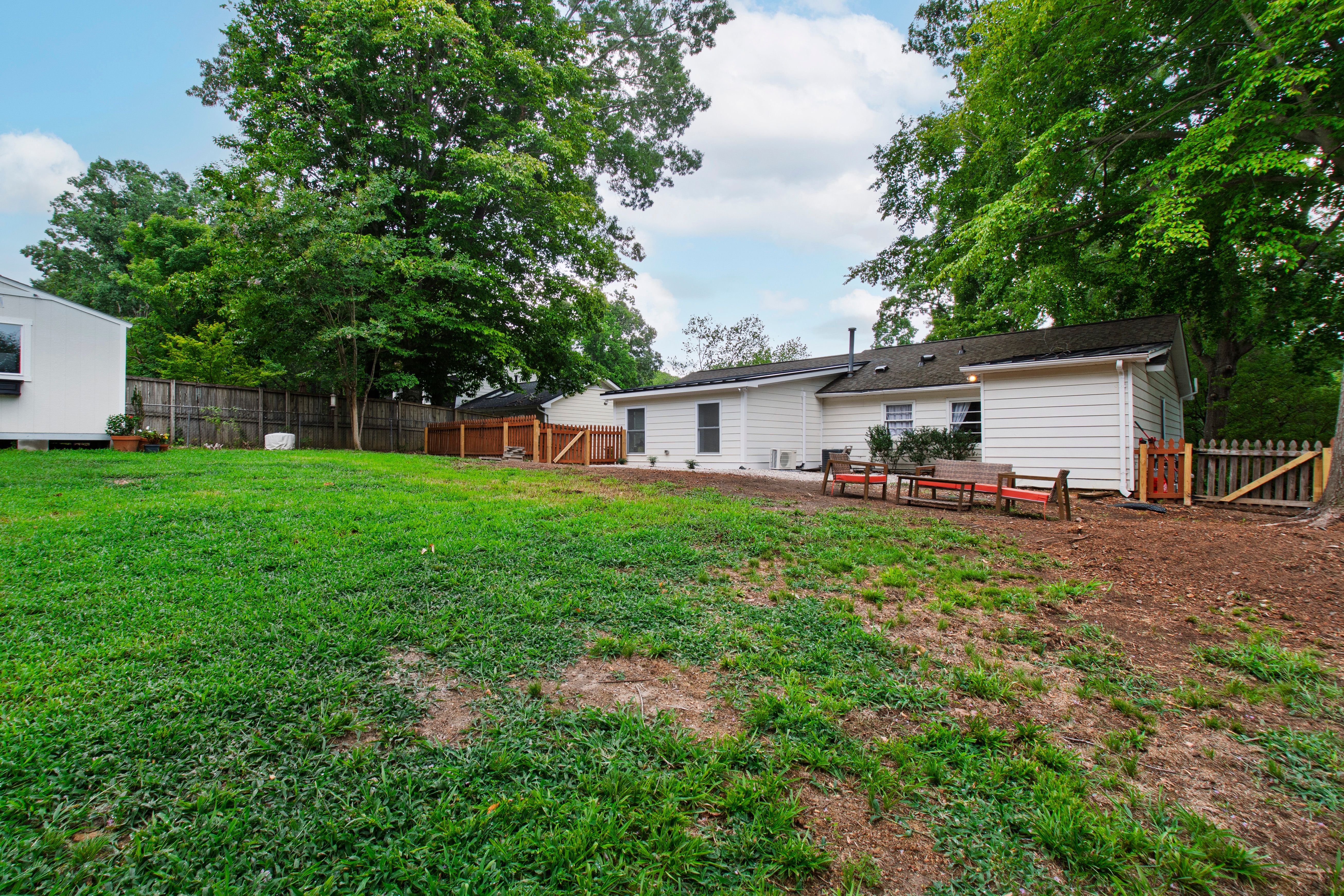  709 Dawnwood Court, Raleigh, NC 27609 - 物件實景
