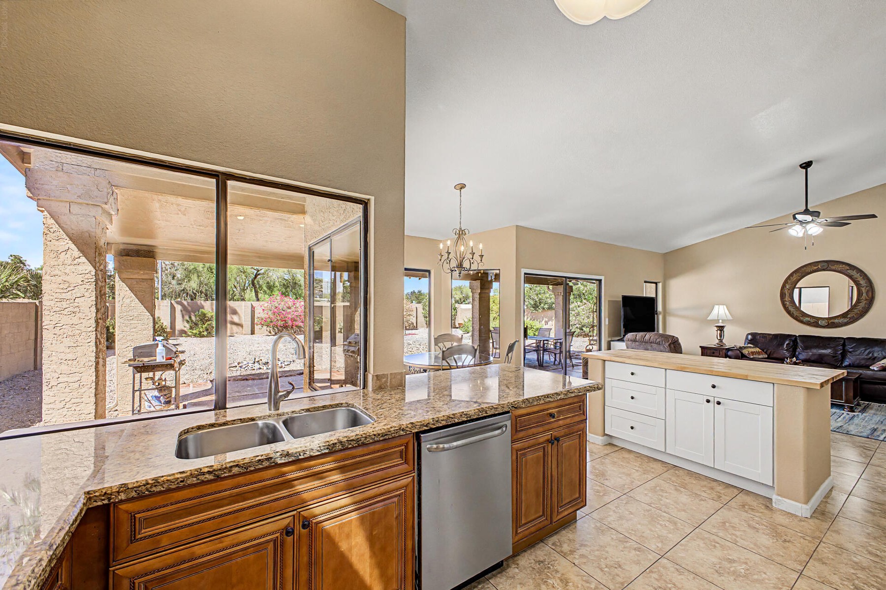  9510 W Menadota Drive¦Peoria, AZ - 物件實景