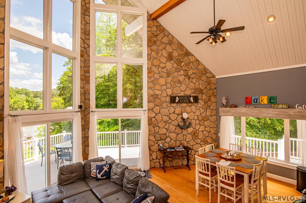 Littleton, North Carolina, 27850, United States, 3 Bedrooms Bedrooms, ,4 BathroomsBathrooms,Residential,For Sale,1836681