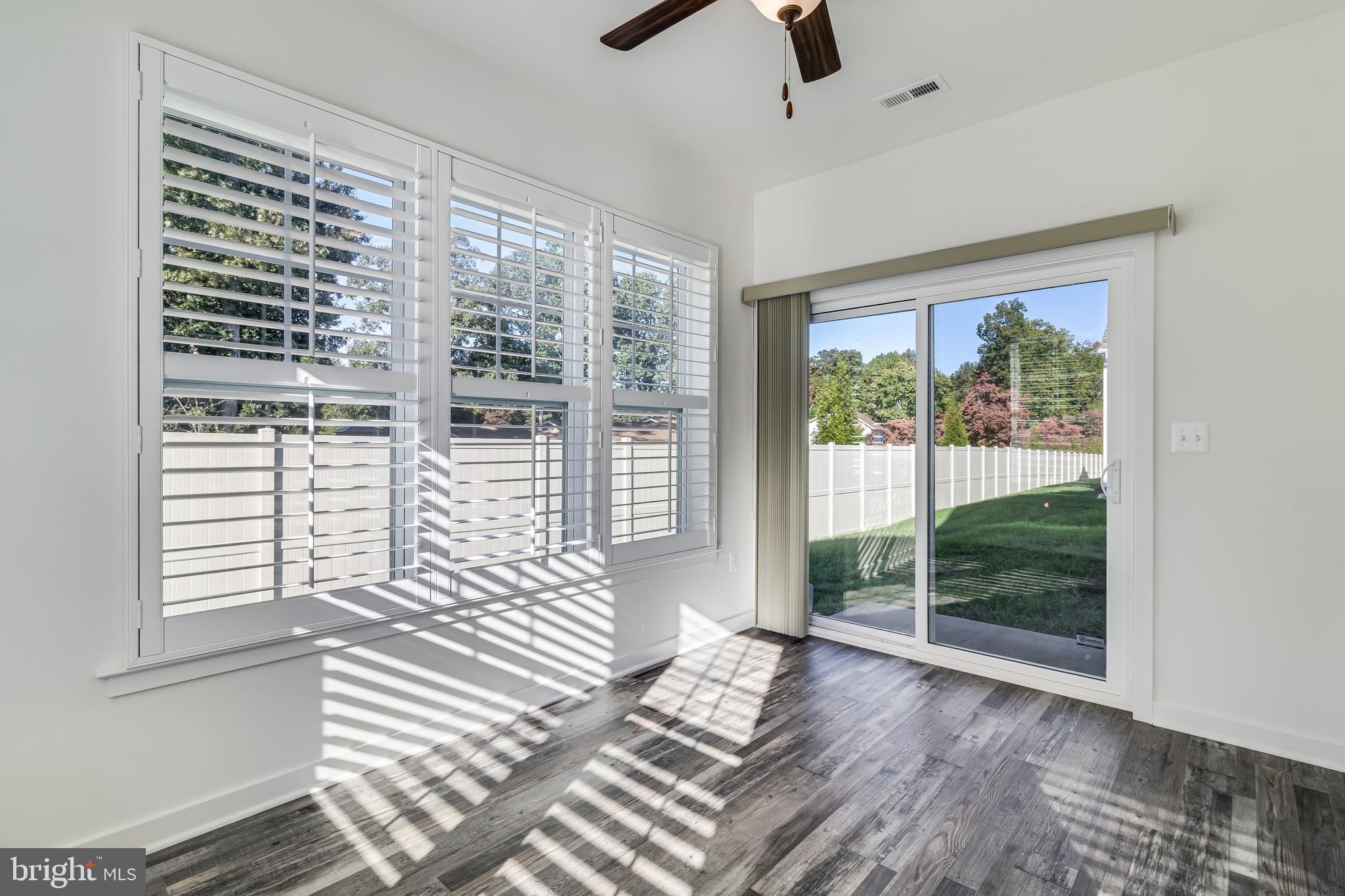 La Plata, Maryland, 20646, United States, 2 Bedrooms Bedrooms, ,2 BathroomsBathrooms,Residential,For Sale,1976808