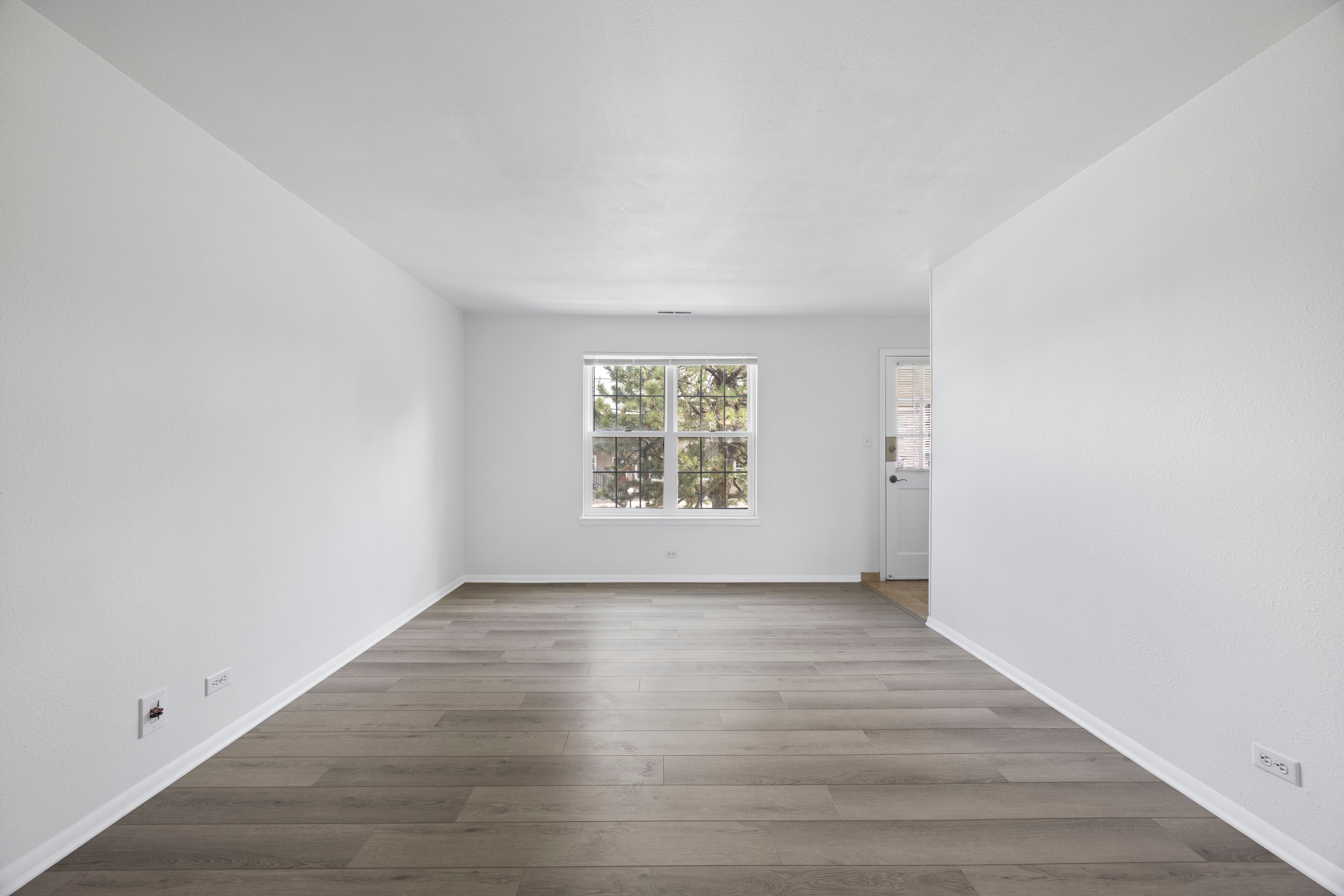  Bright, Open, Beautiful Condo - 物件實景