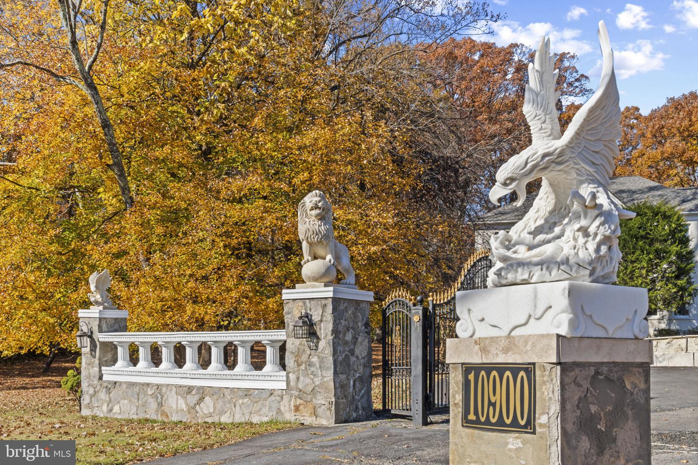 Reston, Virginia, 20190, United States, 6 Bedrooms Bedrooms, ,6 BathroomsBathrooms,Residential,For Sale,1987632