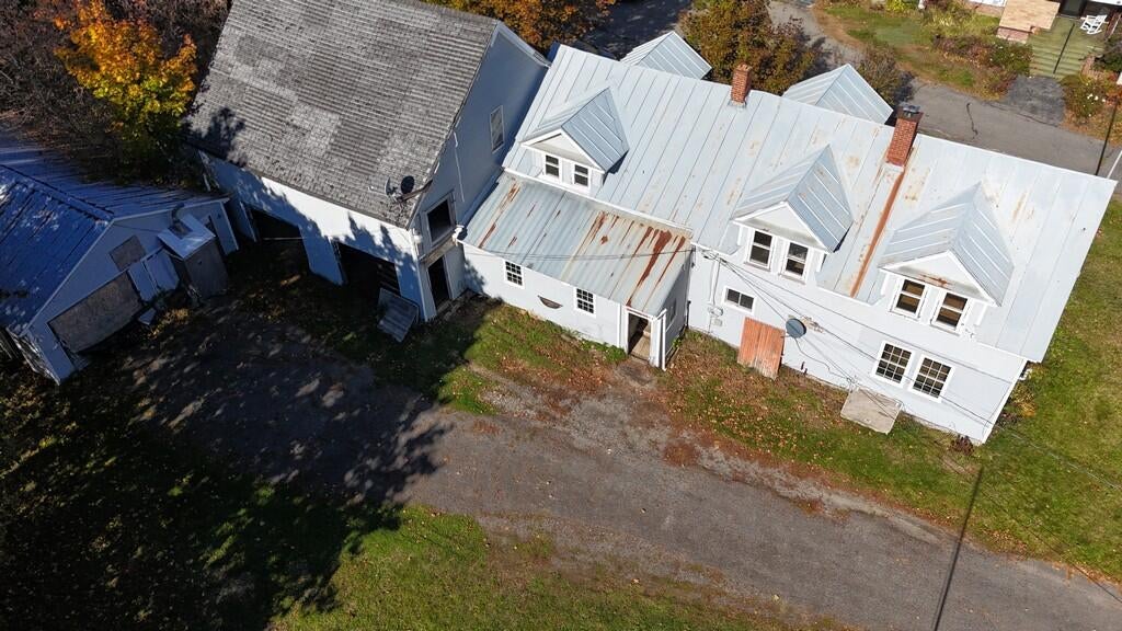 High St, Newport, ME 04953