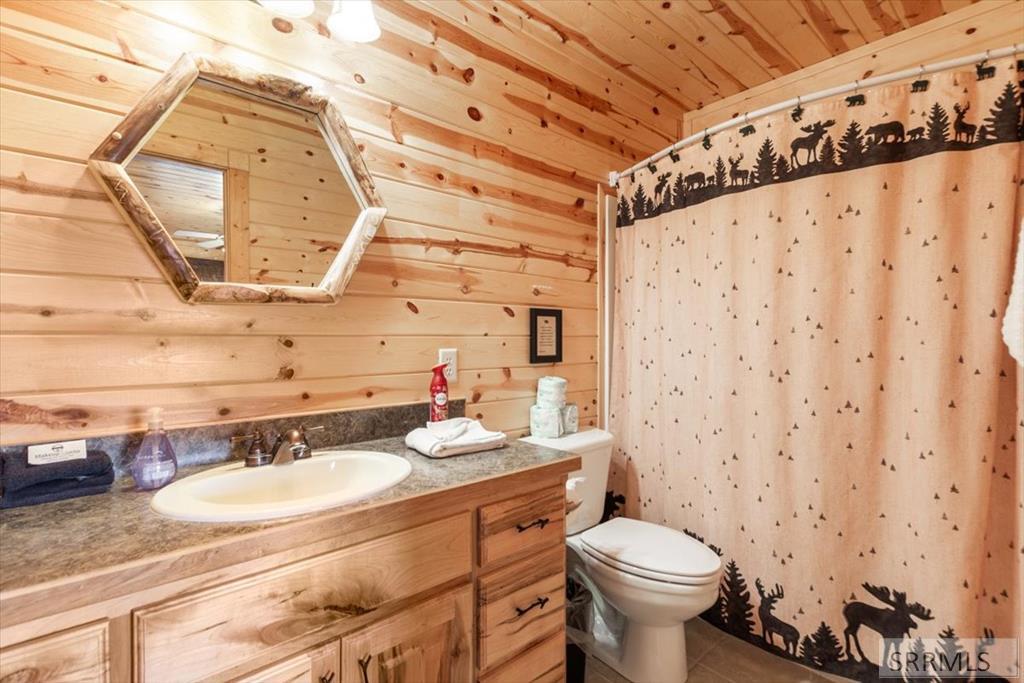 ISLAND PARK, Idaho, 83429, United States, 5 Bedrooms Bedrooms, ,3 BathroomsBathrooms,Residential,For Sale,1923519