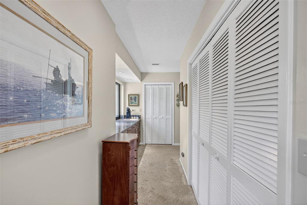 Largo, Florida, 33774, United States, 3 Bedrooms Bedrooms, ,3 BathroomsBathrooms,Residential,For Sale,1965170