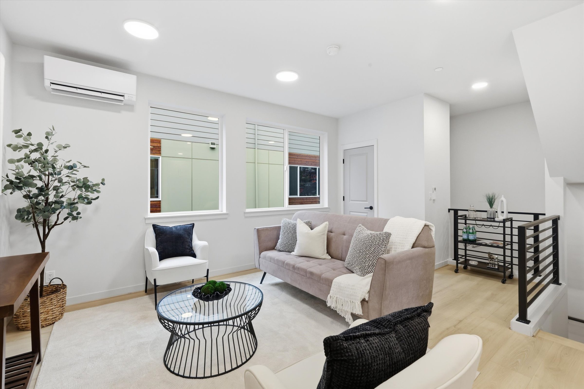  14608 Corliss Ave N Unit #B, Shoreline, WA 98133 - 物件實景