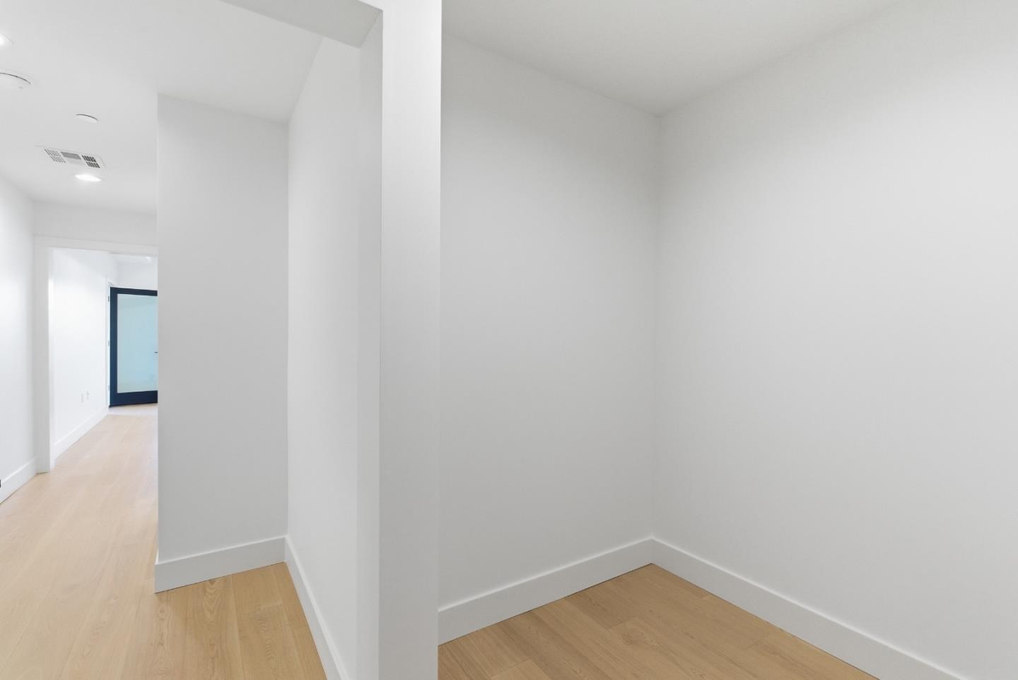 San Carlos, California, 94070, United States, 2 Bedrooms Bedrooms, ,3 BathroomsBathrooms,Residential,For Sale,2002922